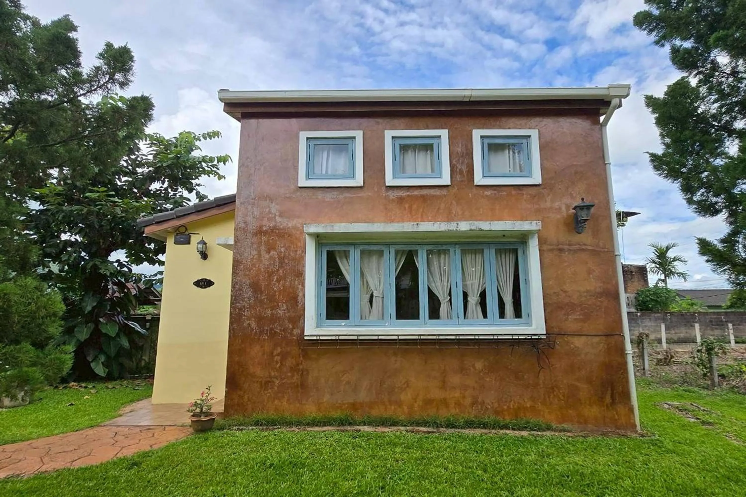 Property building in Doi Tung View Resort