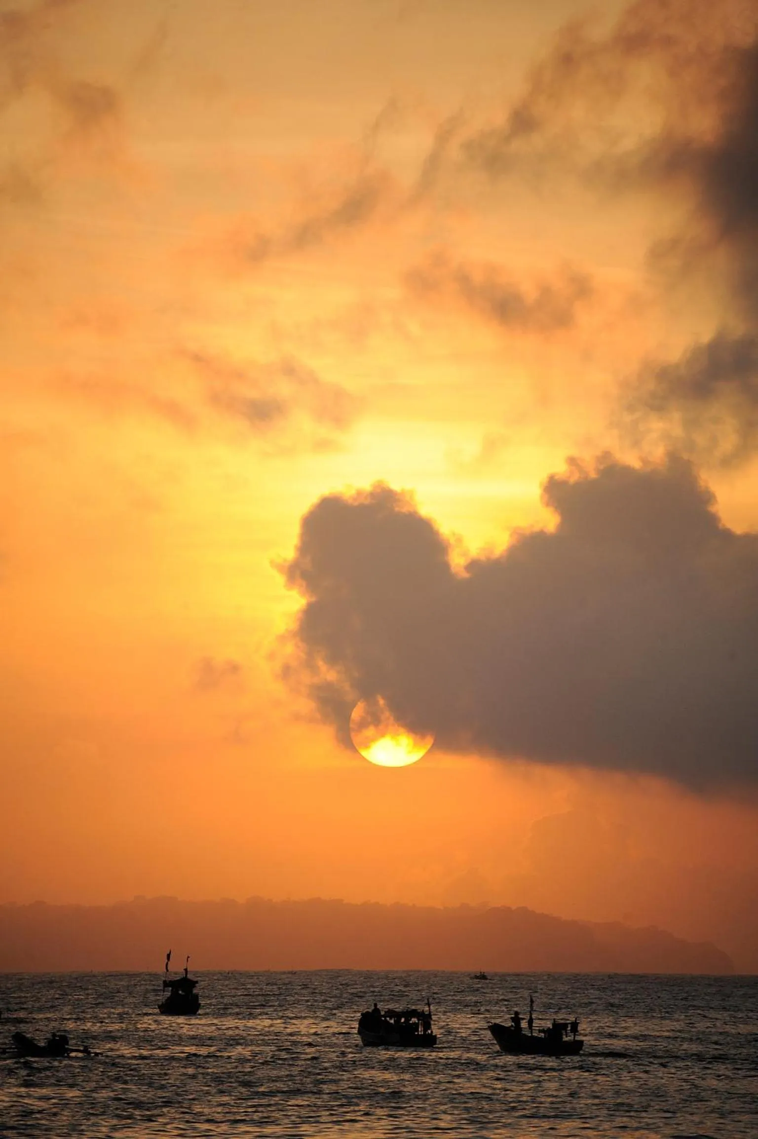 Sea view in Surya Kencana Seaside Hotel