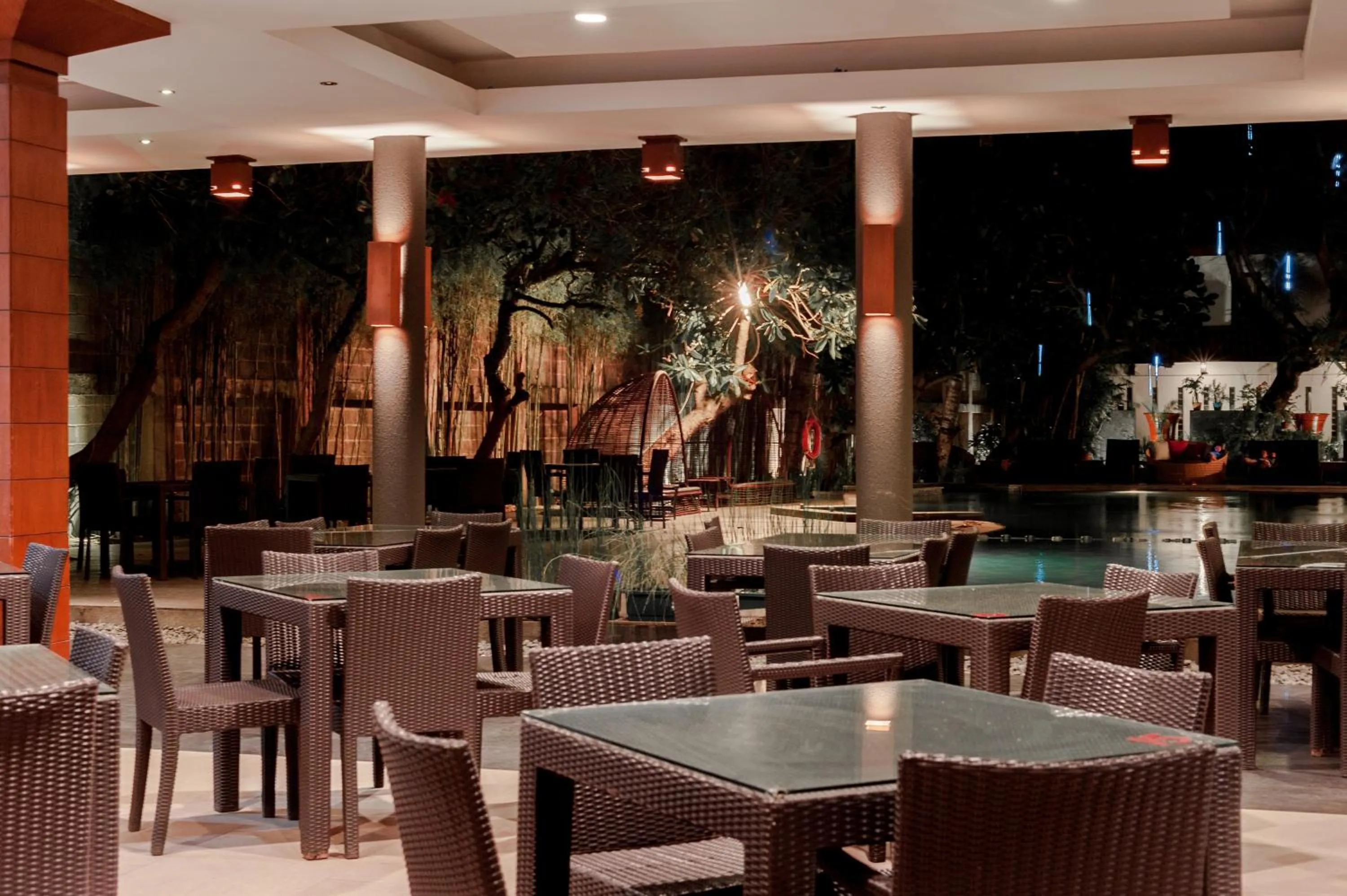 Surya Kencana Seaside Hotel