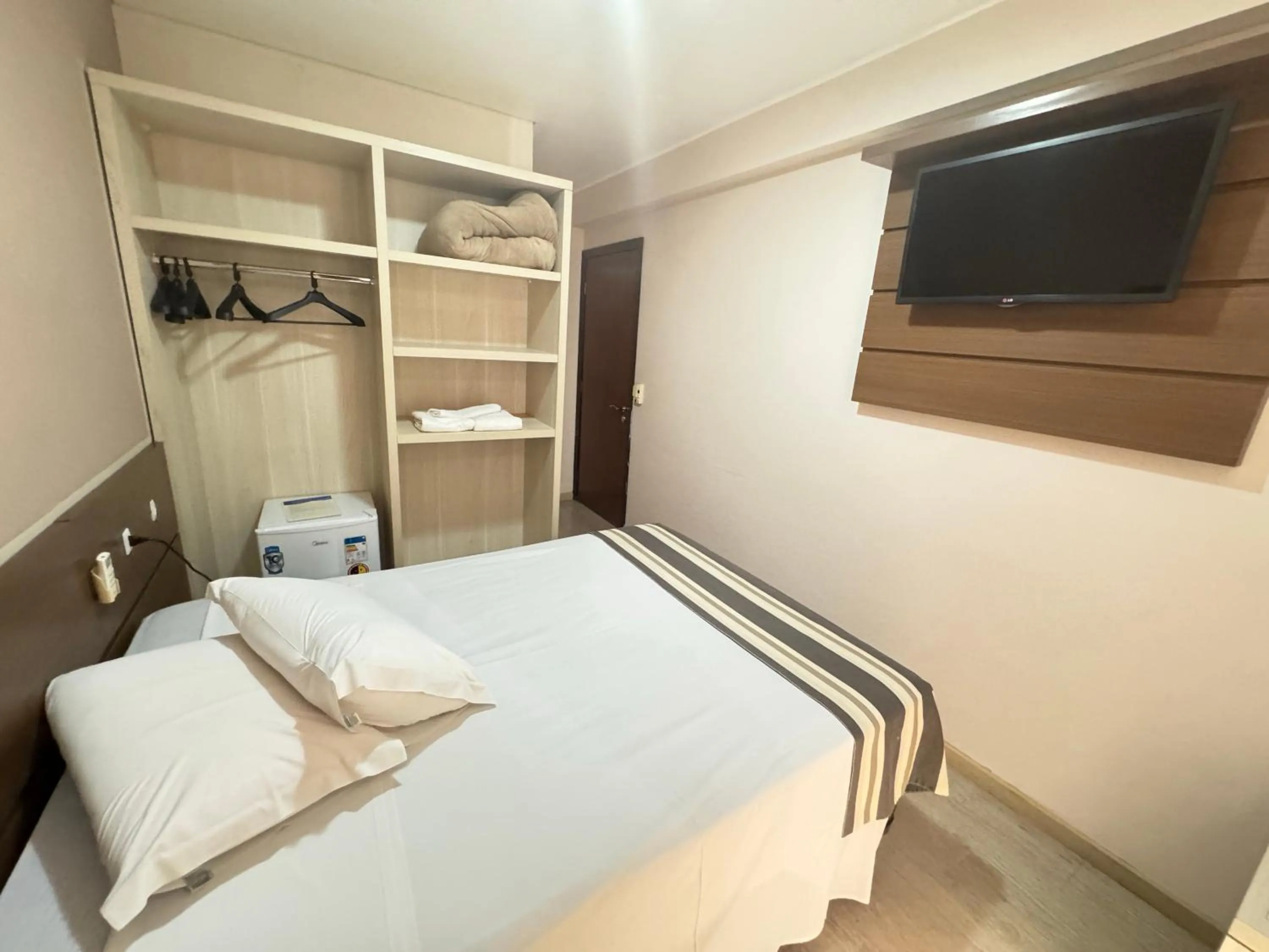 Bed in Hotel Sol By MRHotelaria