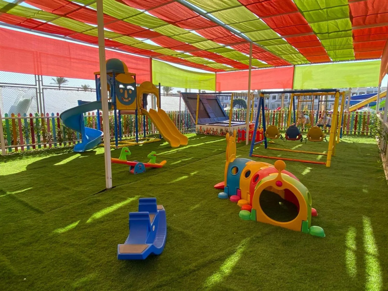 Garden in Invidia Coral Beach Tiran