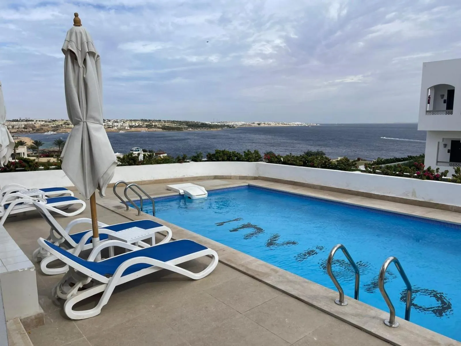 Sea view in Invidia Coral Beach Tiran