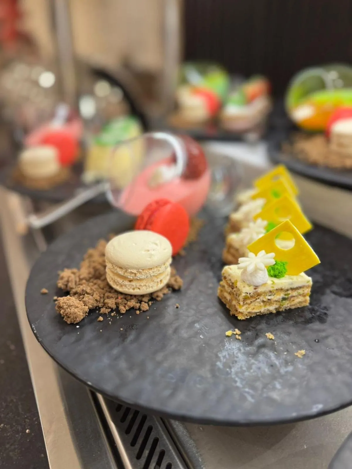 Food in Invidia Coral Beach Tiran