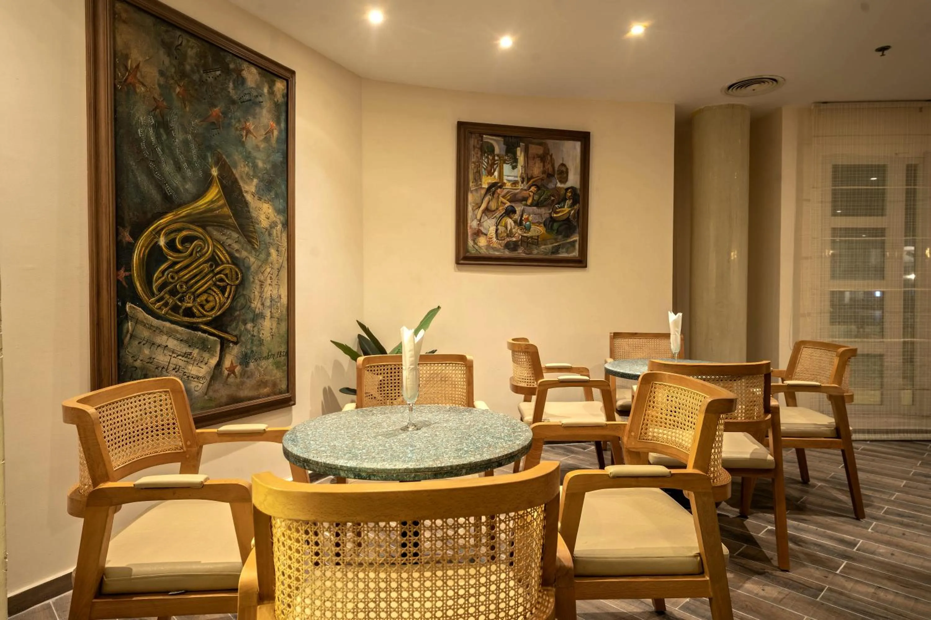 Lounge or bar in Invidia Coral Beach Tiran