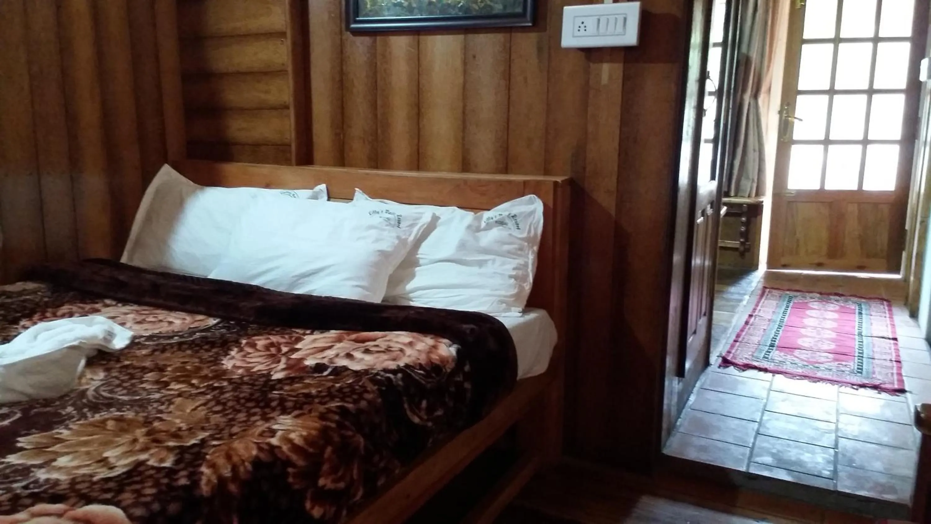 Bed in Lilly's Valley Resort