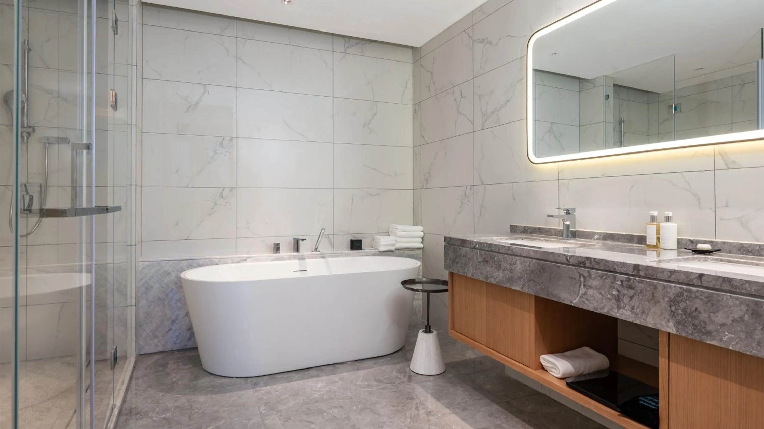 Photo of the whole room in Holiday Inn Weinan High-Tech Zone by IHG