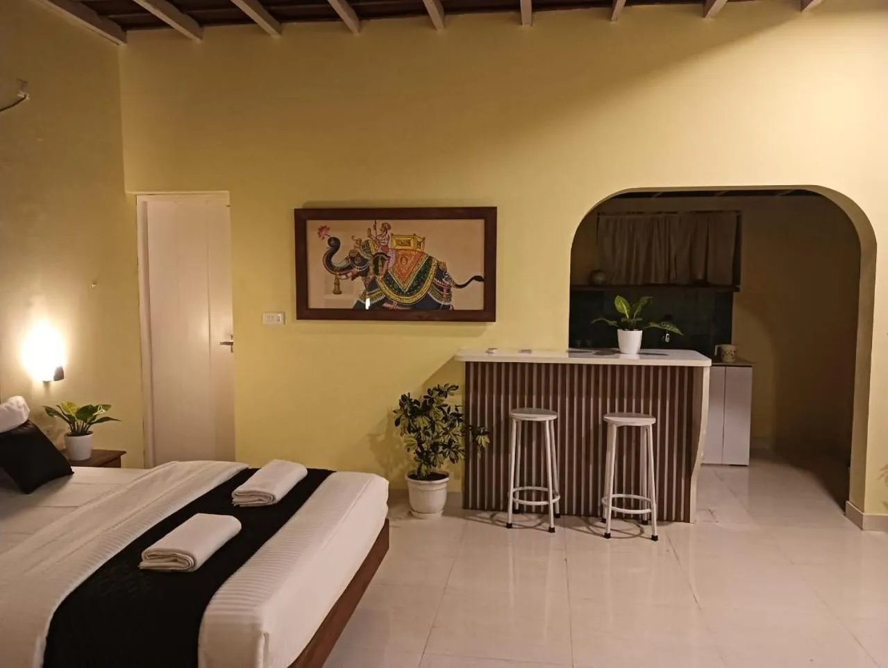 Living room, Bed in Om Villa