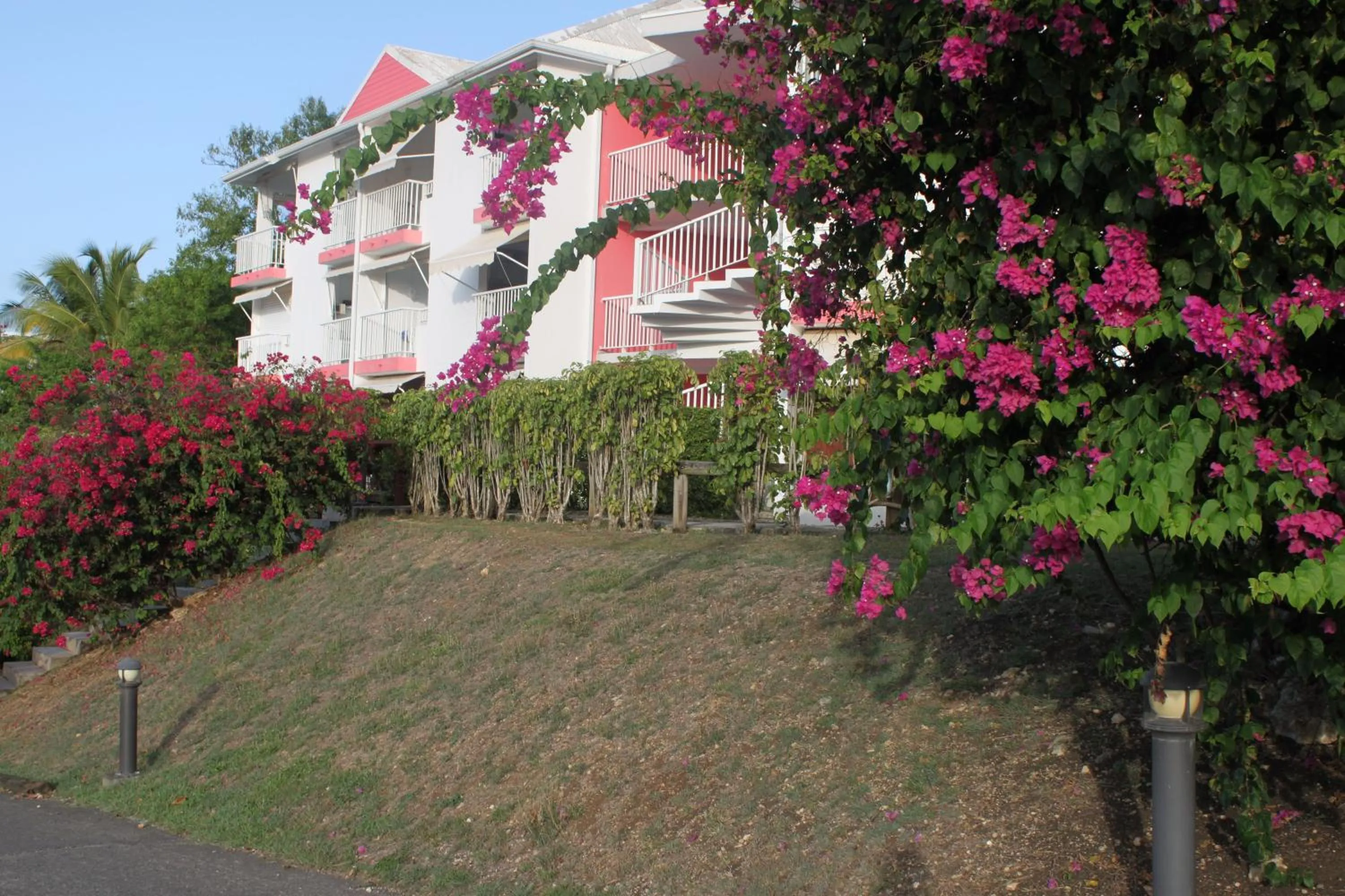 Property building in Résidence Tropicale