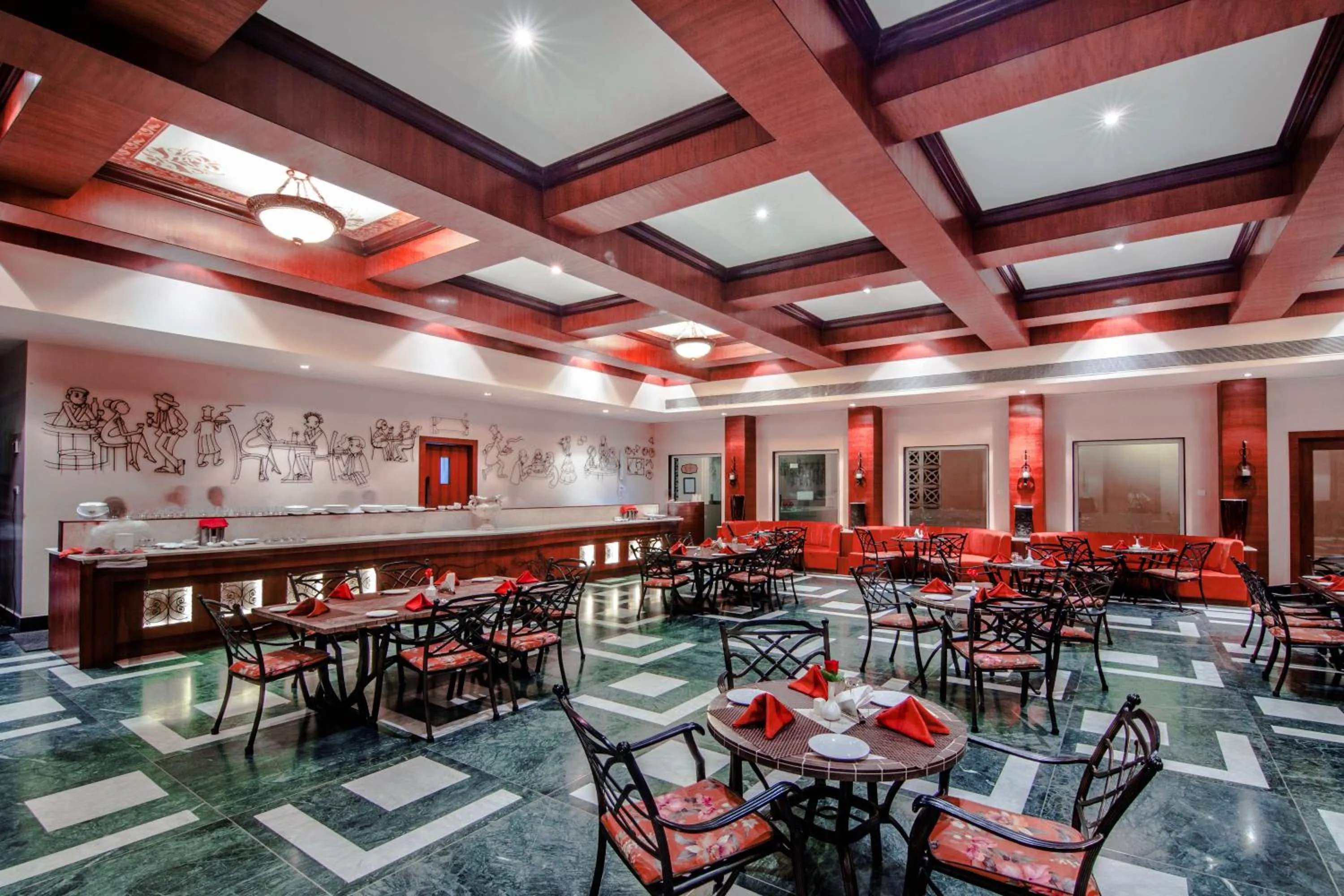 Restaurant/places to eat in Club Paraiso