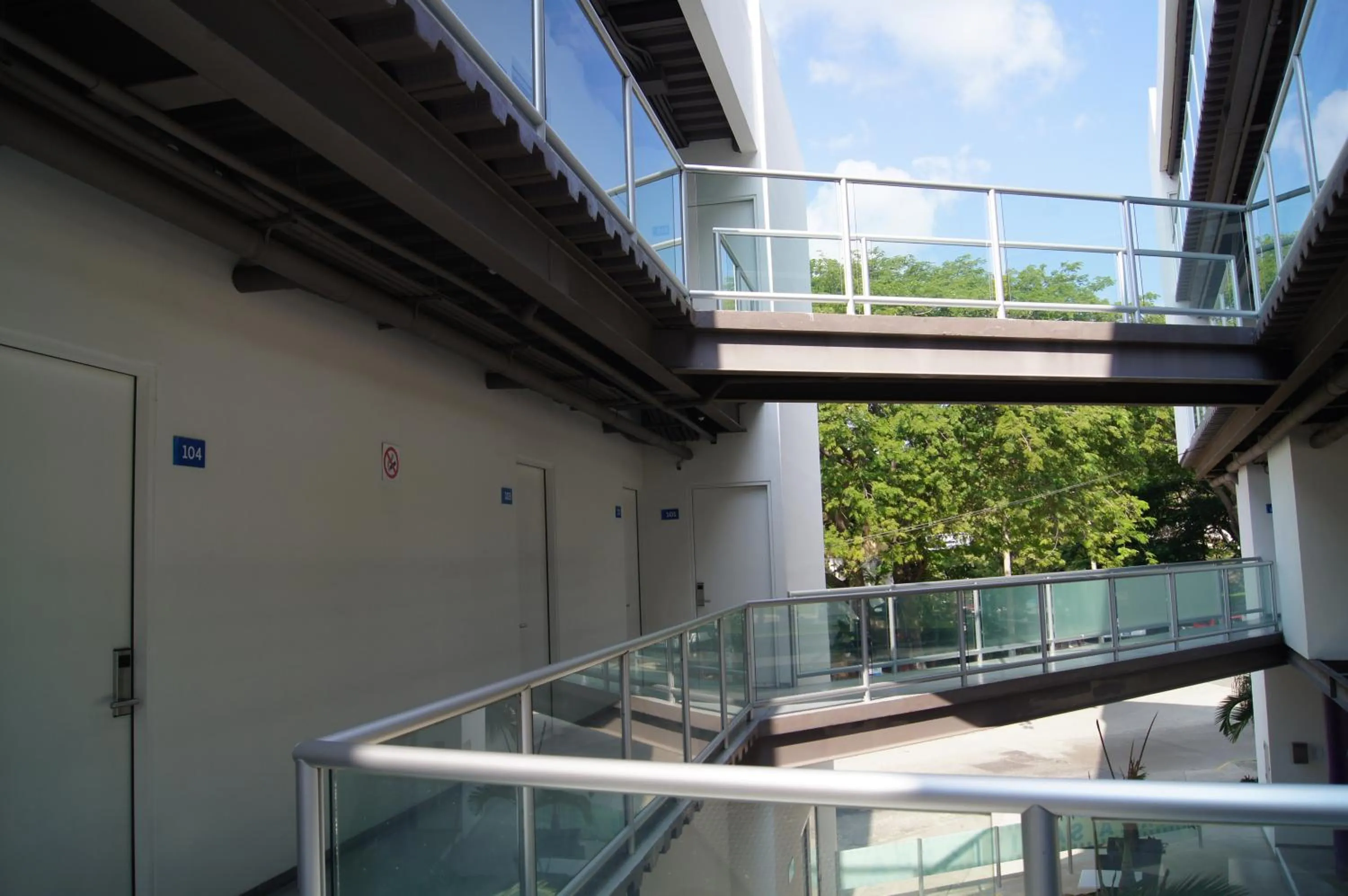 Property building in AM Hotel y Plaza