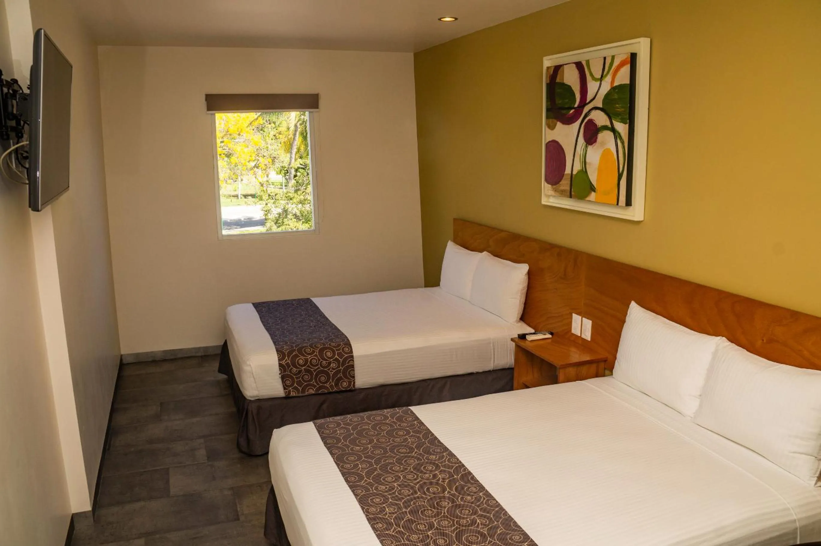 Bed in AM Hotel y Plaza