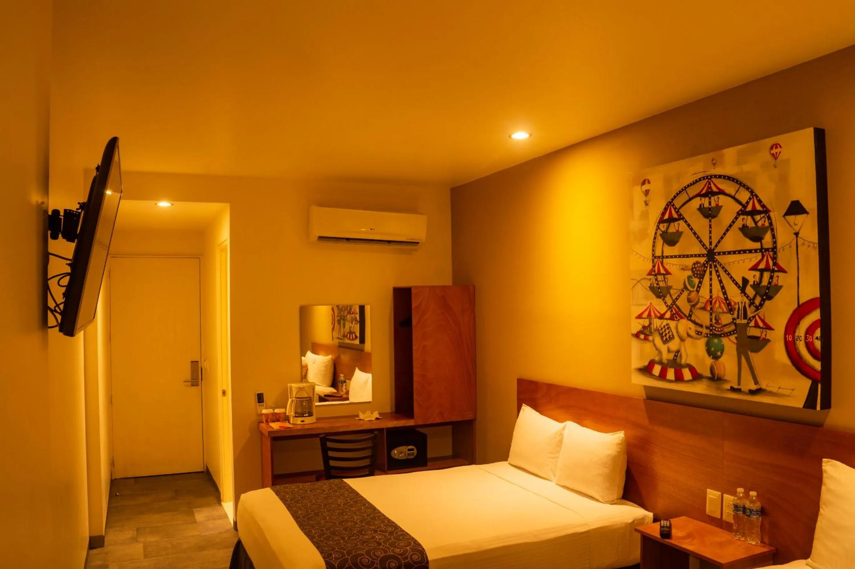 Bed in AM Hotel y Plaza