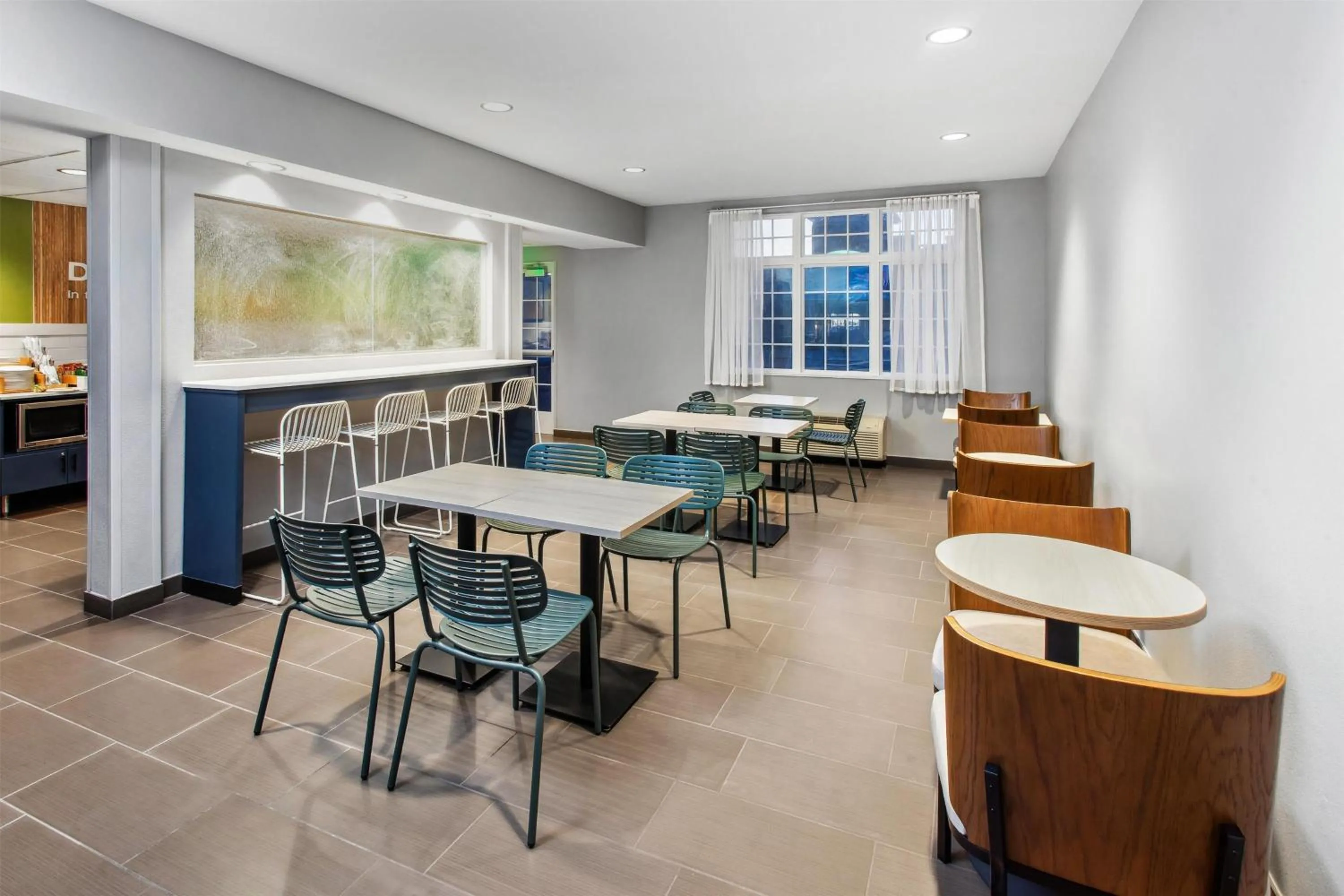 Breakfast in Spark by Hilton Rochester South