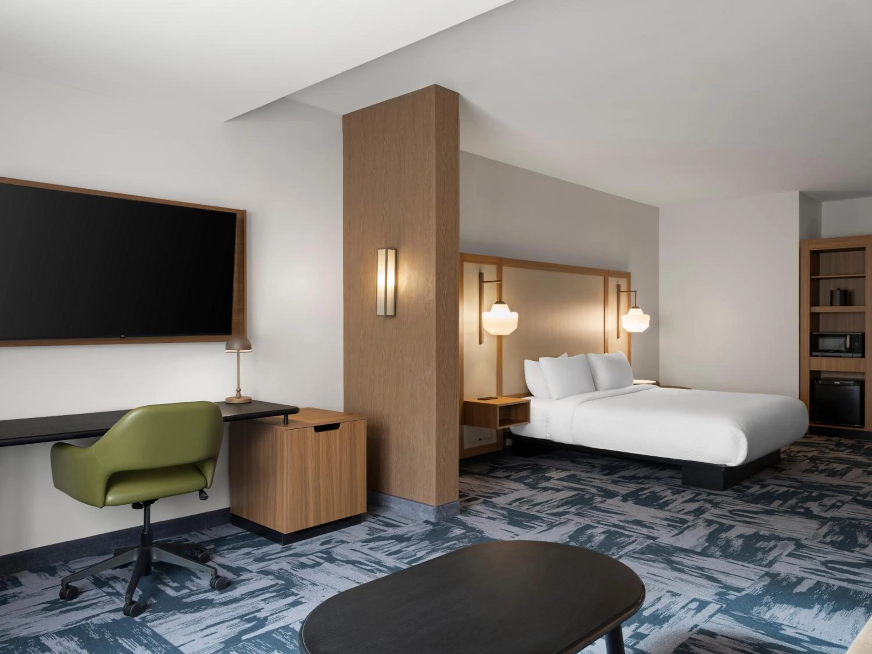 Bed in Fairfield by Marriott Inn & Suites Corbin