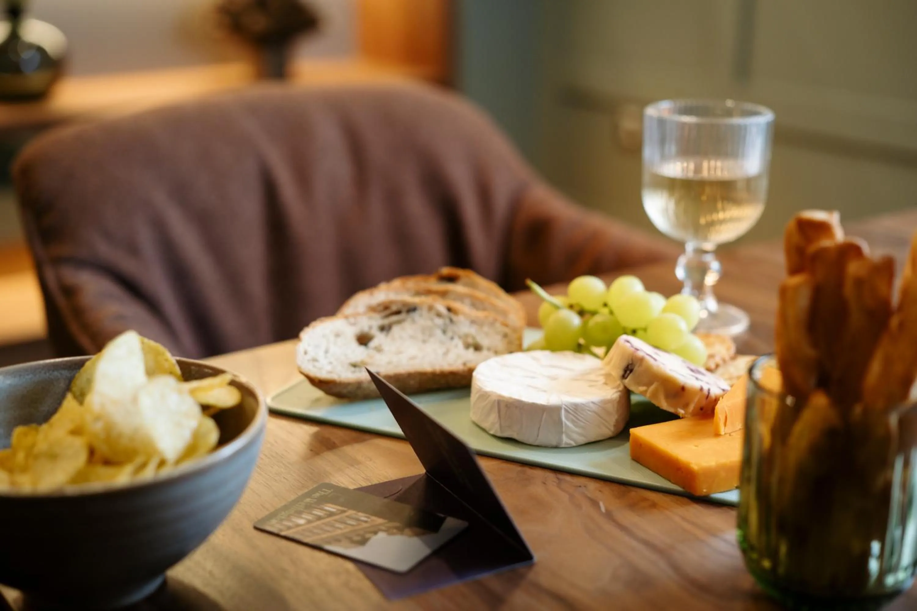 Photo of the whole room in The Wellington Glasgow by Adina