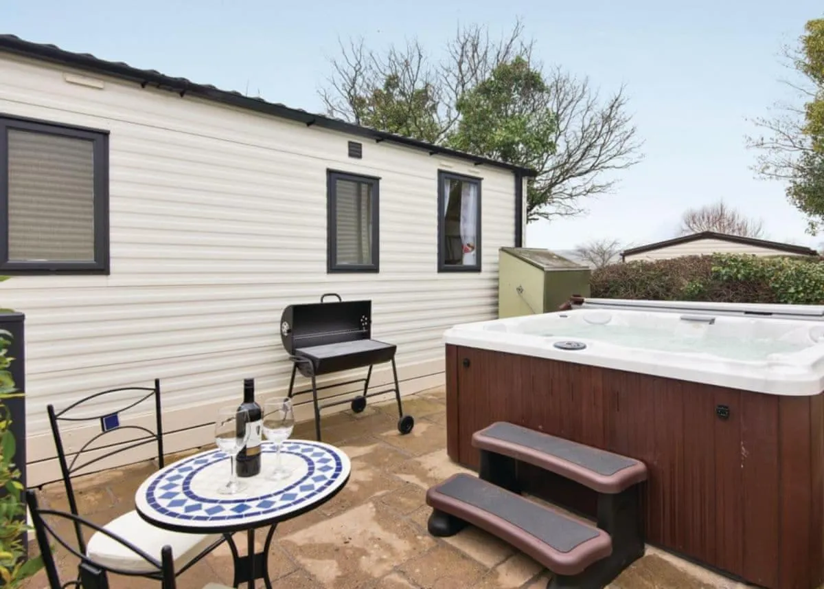 Property building in Tan Rallt Holiday Park & Spa