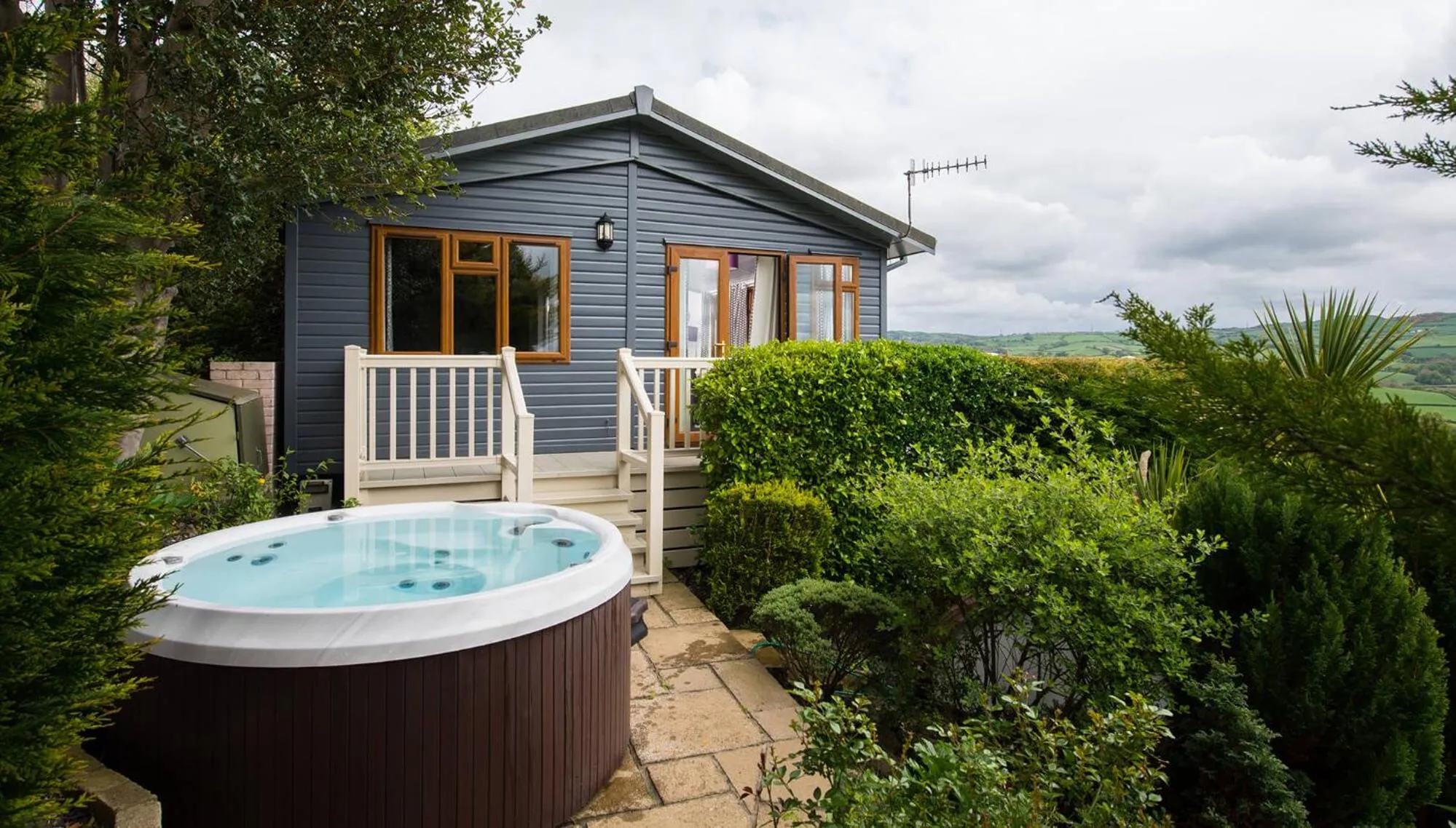 Garden in Tan Rallt Holiday Park & Spa