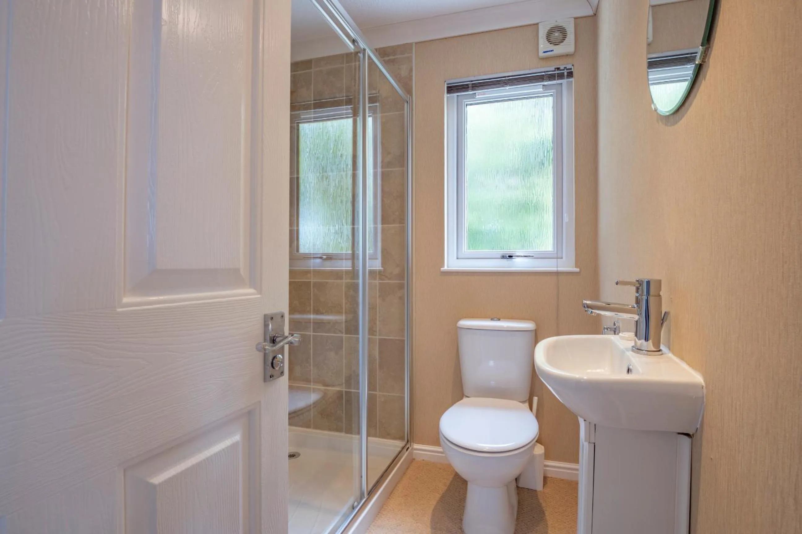 Bathroom in Tan Rallt Holiday Park & Spa