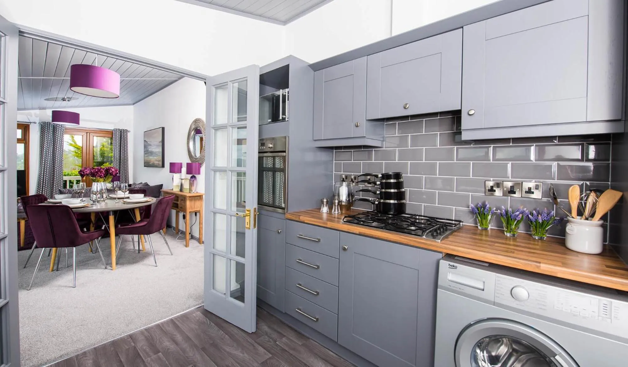 Kitchen or kitchenette in Tan Rallt Holiday Park & Spa