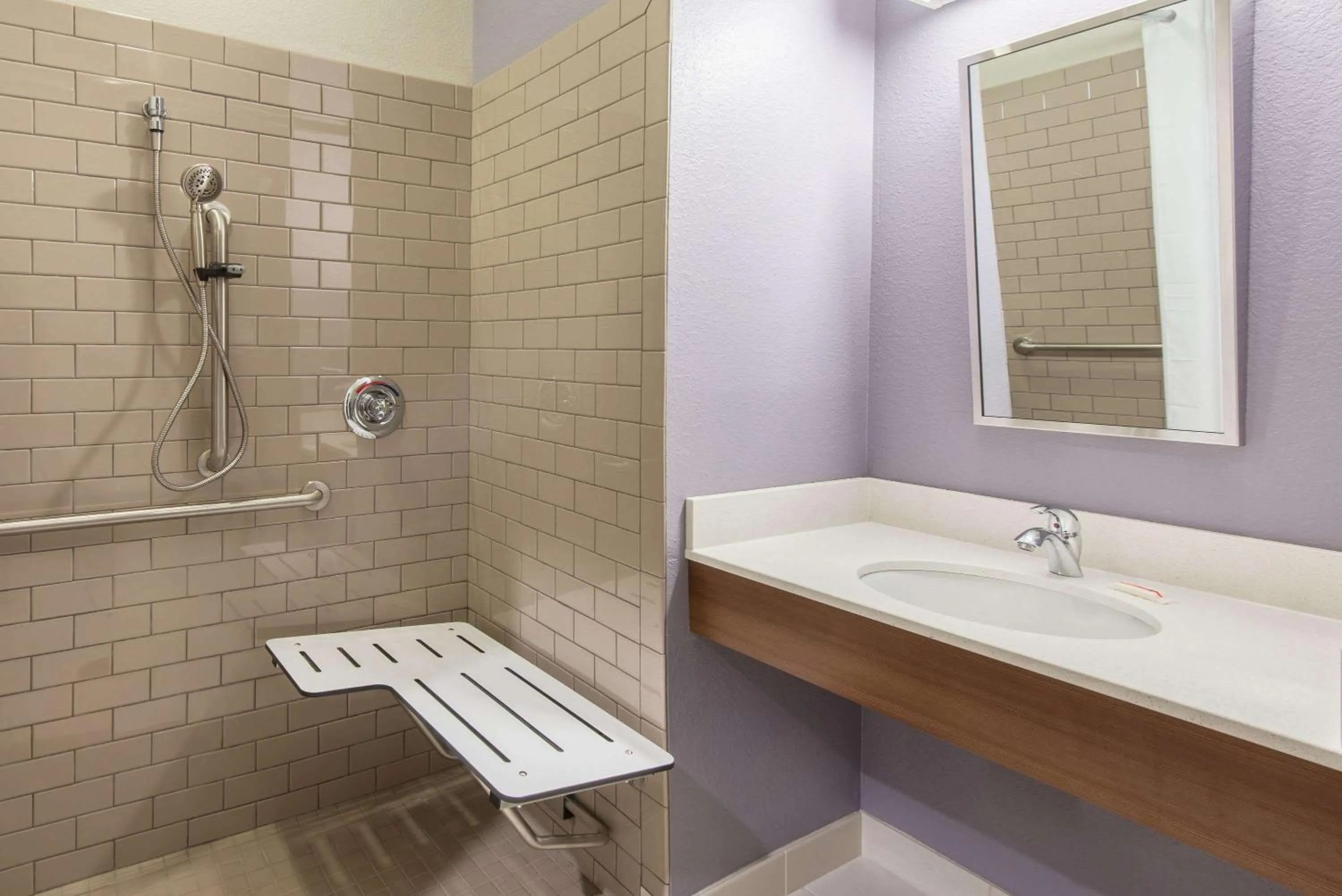 Bathroom in Microtel Inn & Suites by Wyndham Cadiz