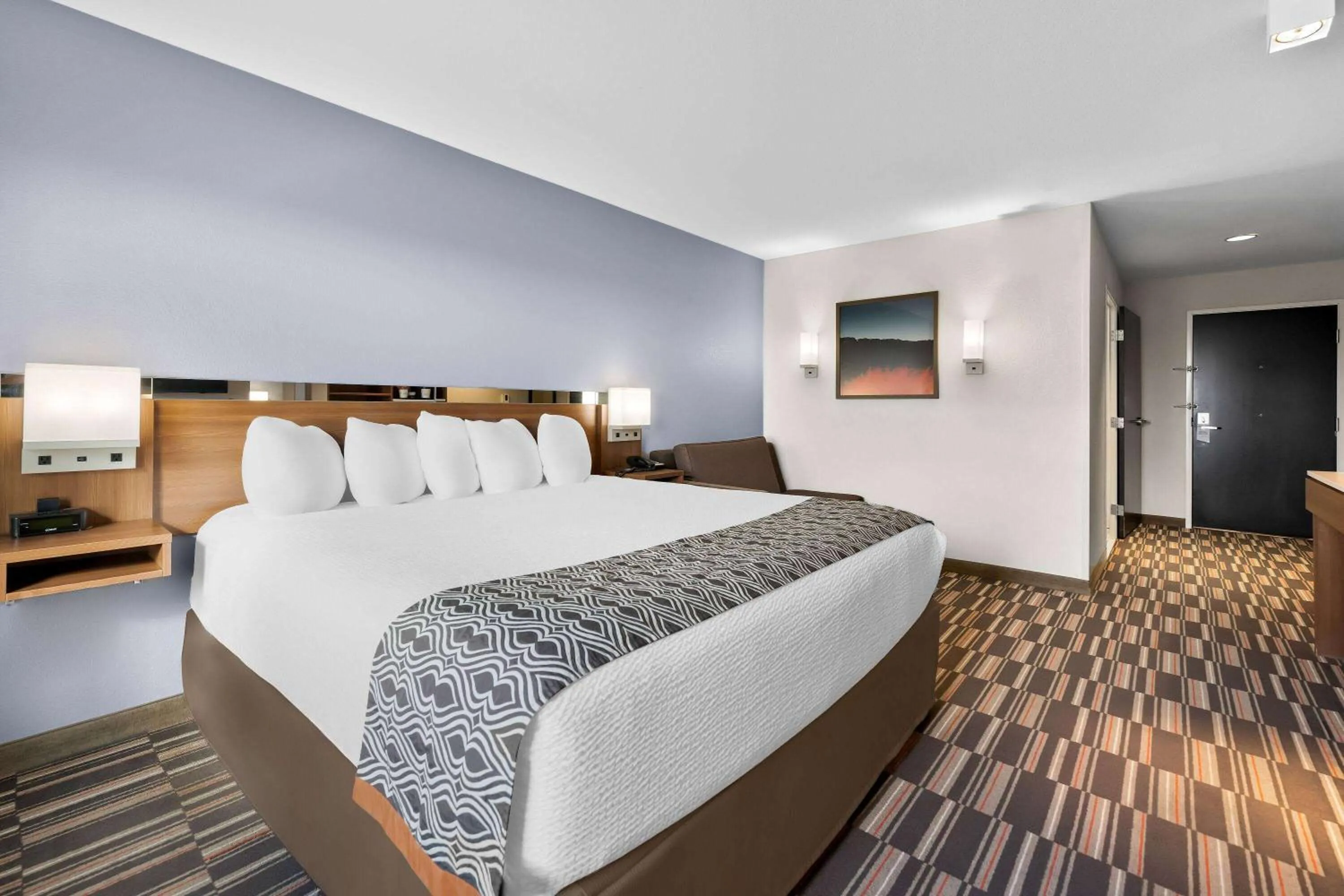 Photo of the whole room, Bed in Microtel Inn & Suites by Wyndham Sweetwater