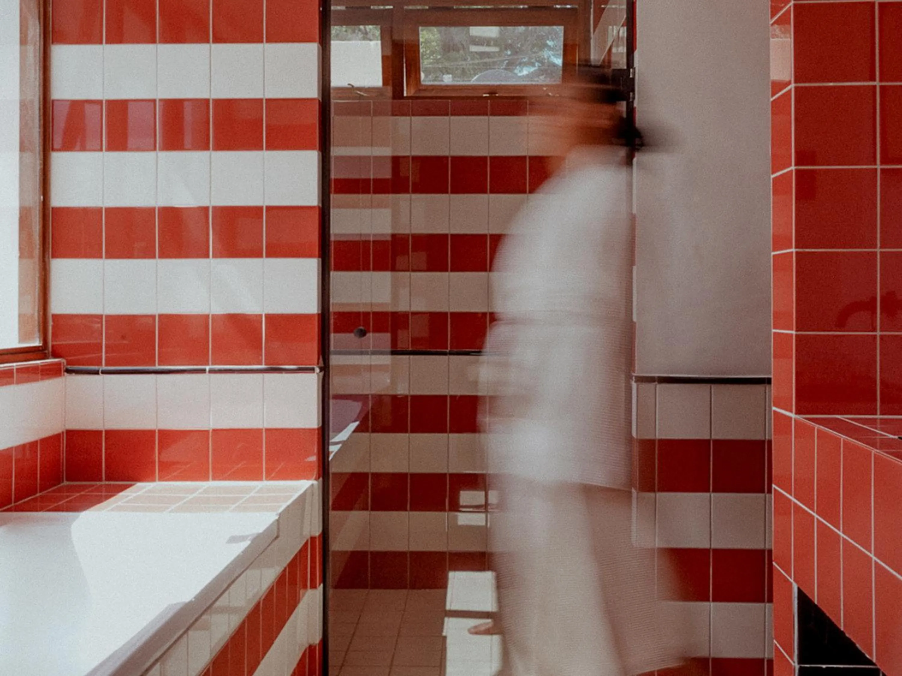 Shower in Céline & Lolo