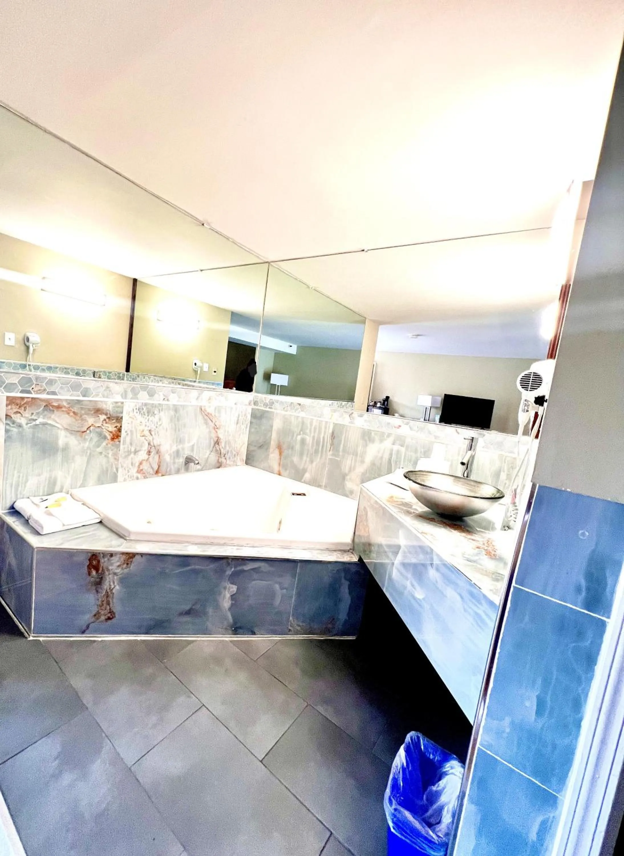 Bed in Travelodge by Wyndham Reno