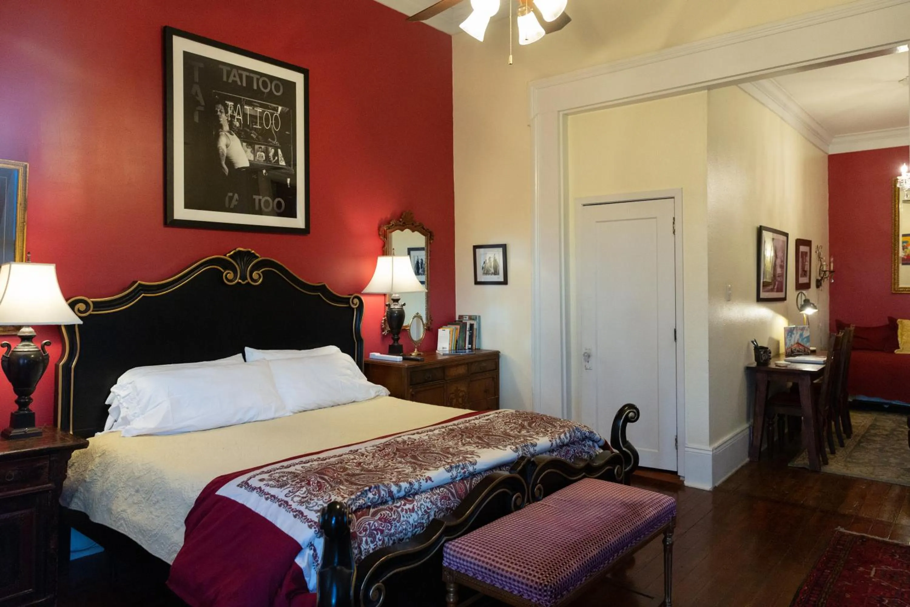 Bed in The Blue60 Marigny Inn