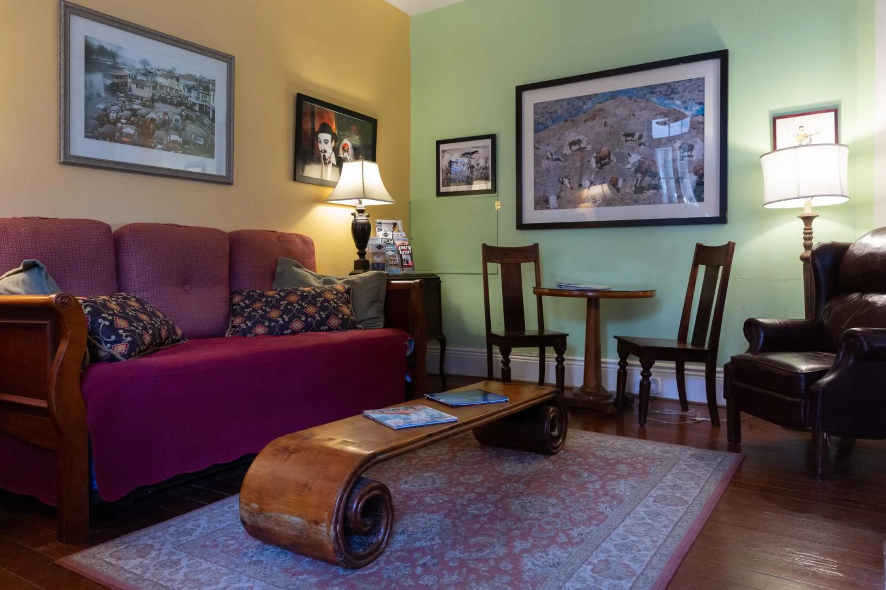 Living room in The Blue60 Marigny Inn