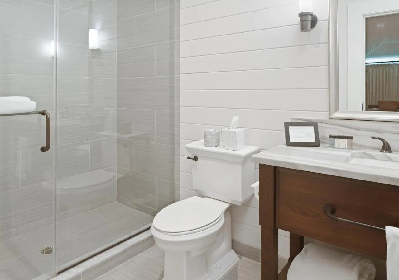 Bathroom in The Inn at Chesapeake Bay Beach Club