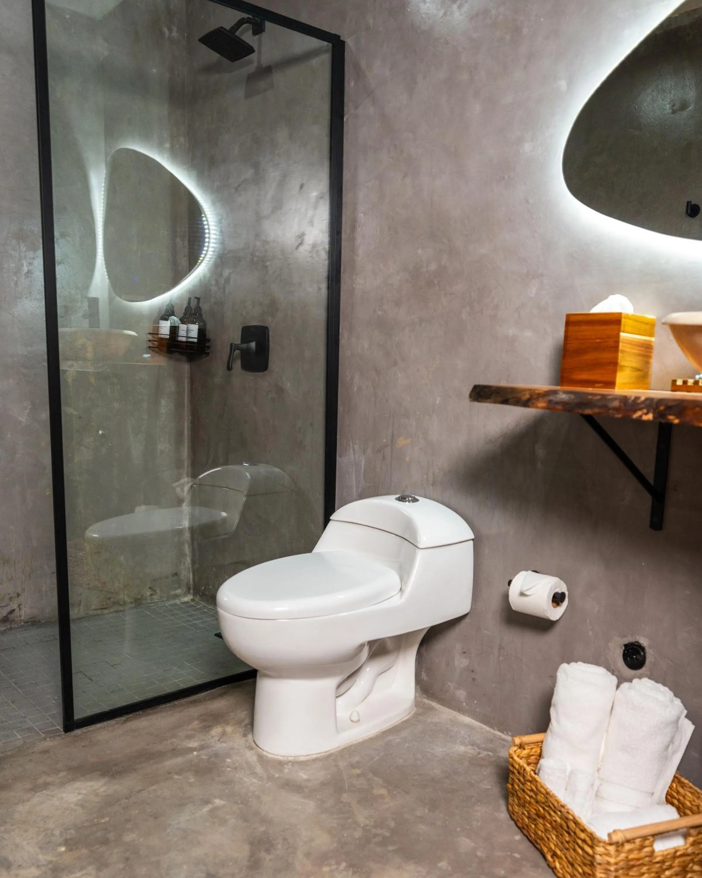 Toilet in Parguera Plaza Hotel - Adults Only