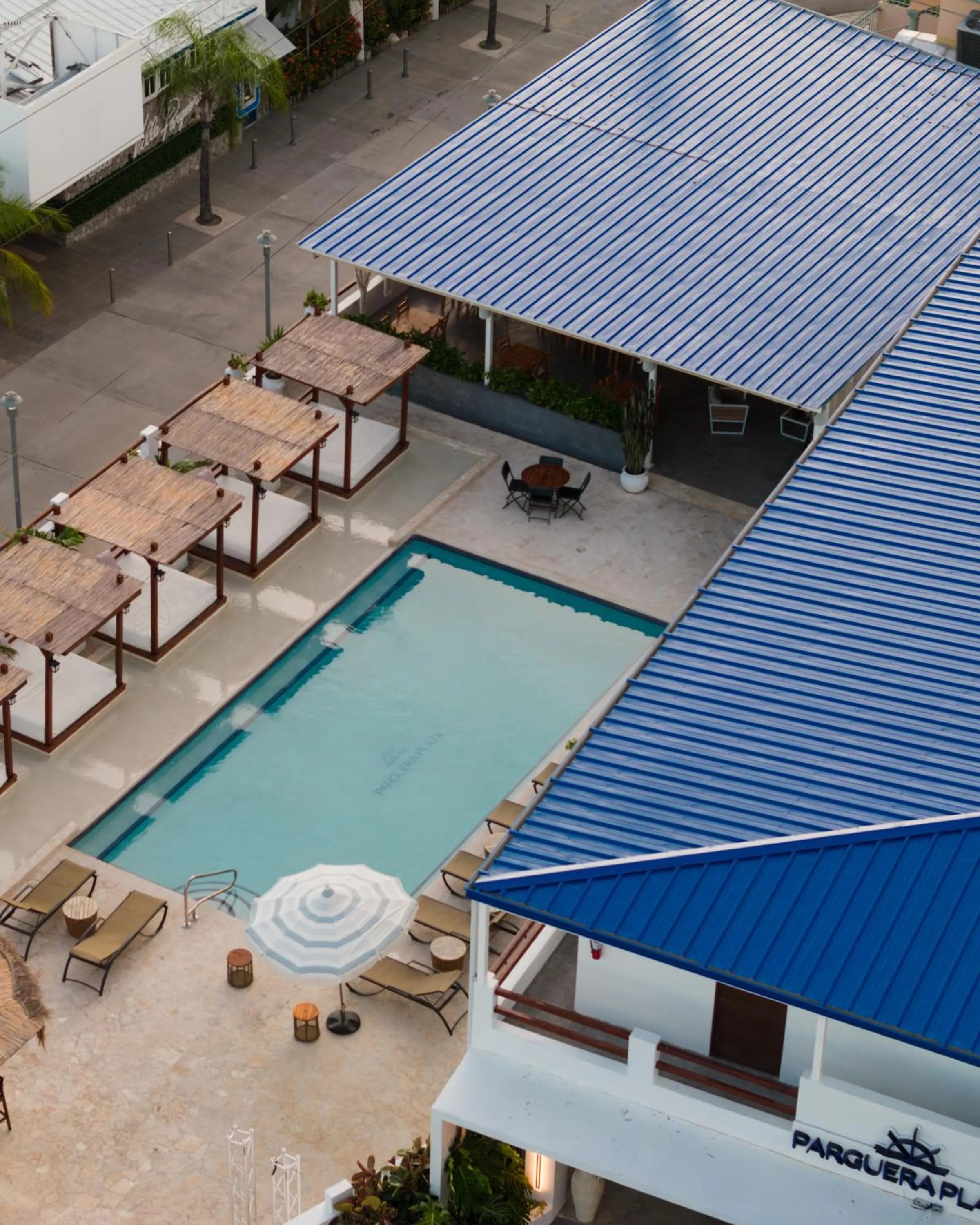 Swimming pool in Parguera Plaza Hotel - Adults Only