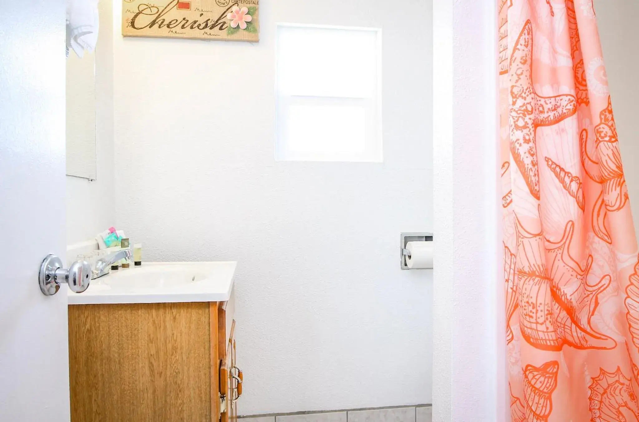 Deluxe Queen Room in Baker City Motel & RV Deluxe Queen Room in Baker City Motel & RV