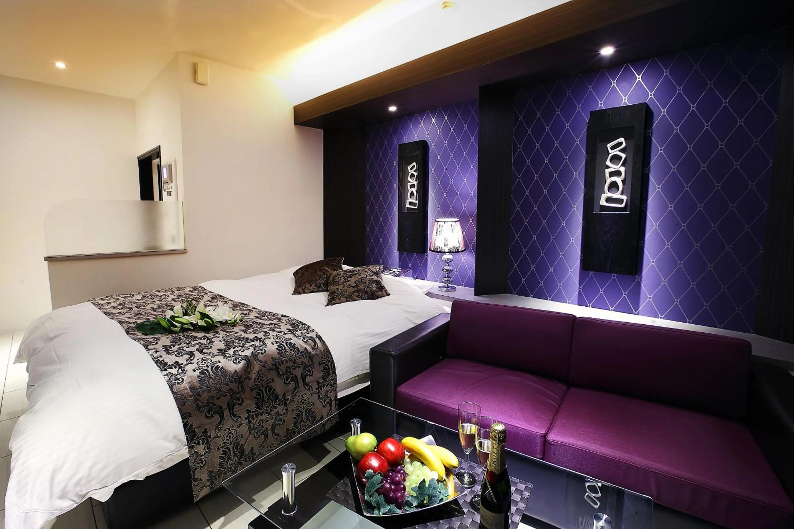 Bed in Hotel L'eclair (Adult Only)