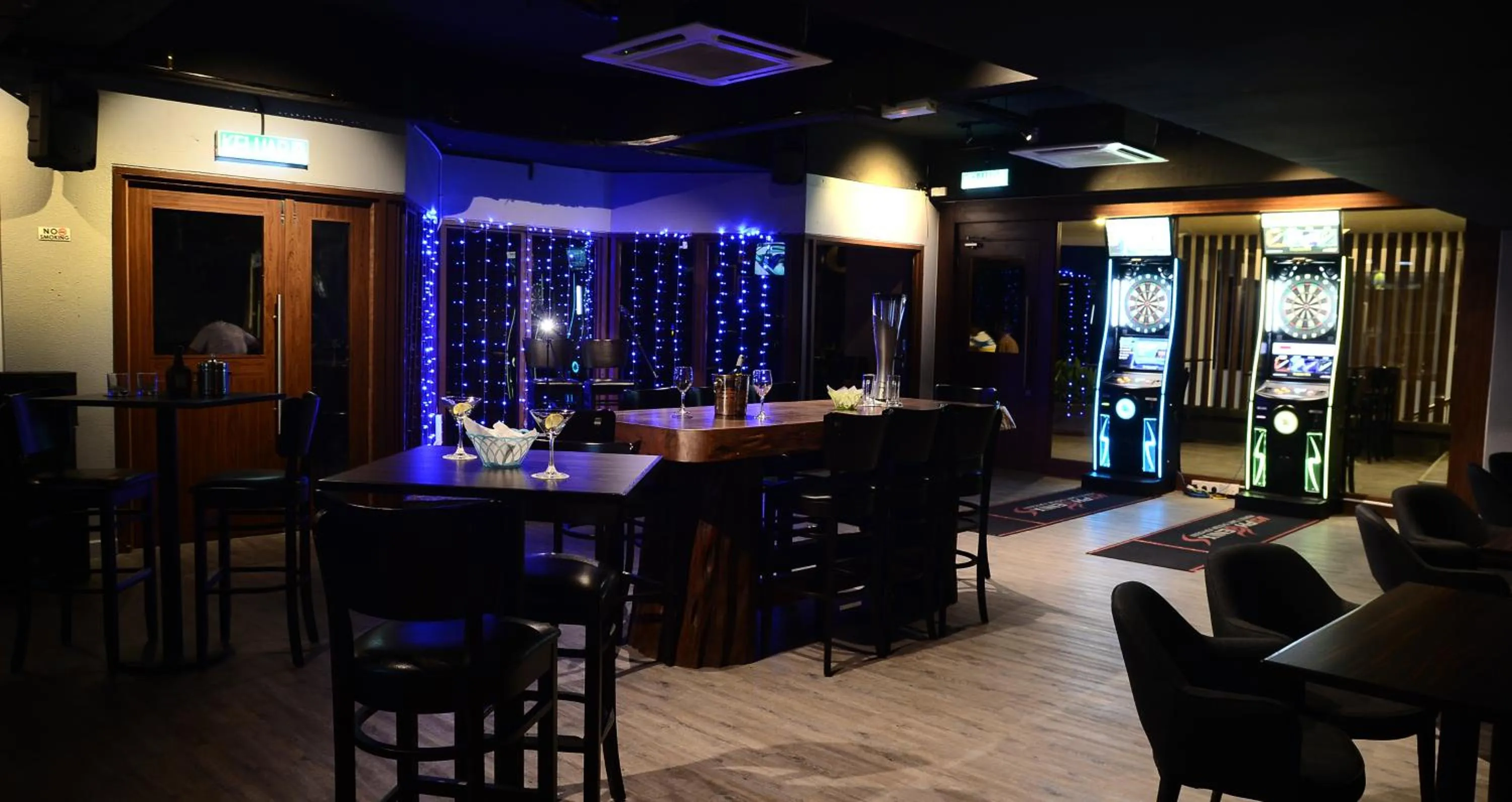 Lounge or bar in Tunamaya Beach & Spa Resort- Desaru