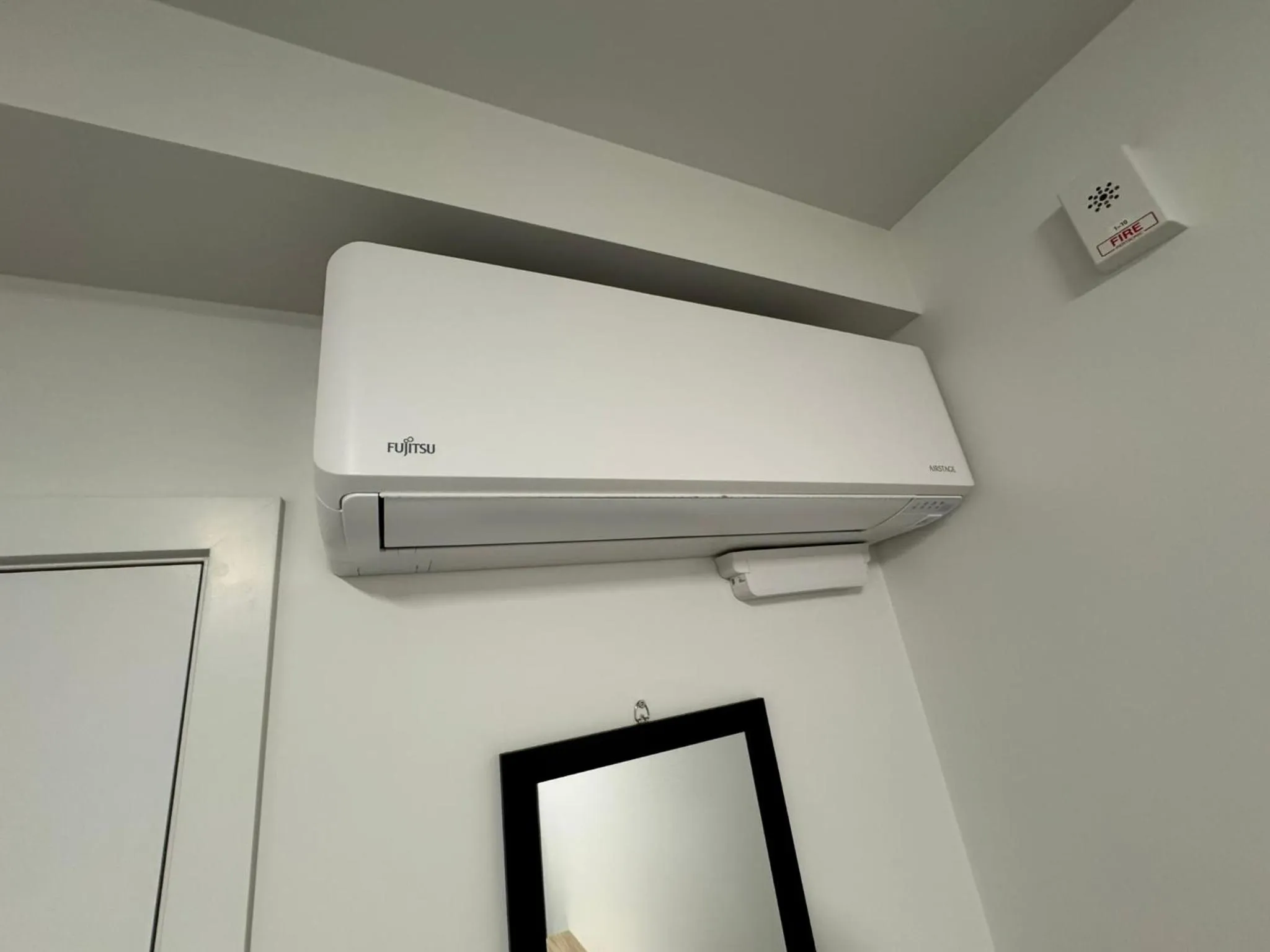 air conditioner in Backpackers Central Hamilton
