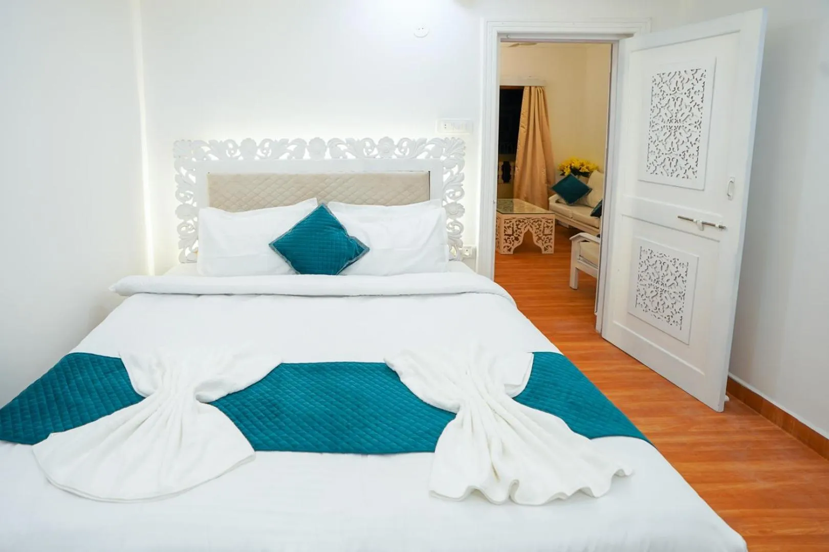 Bed in Lillywoods Highland Beach Resort- Candolim