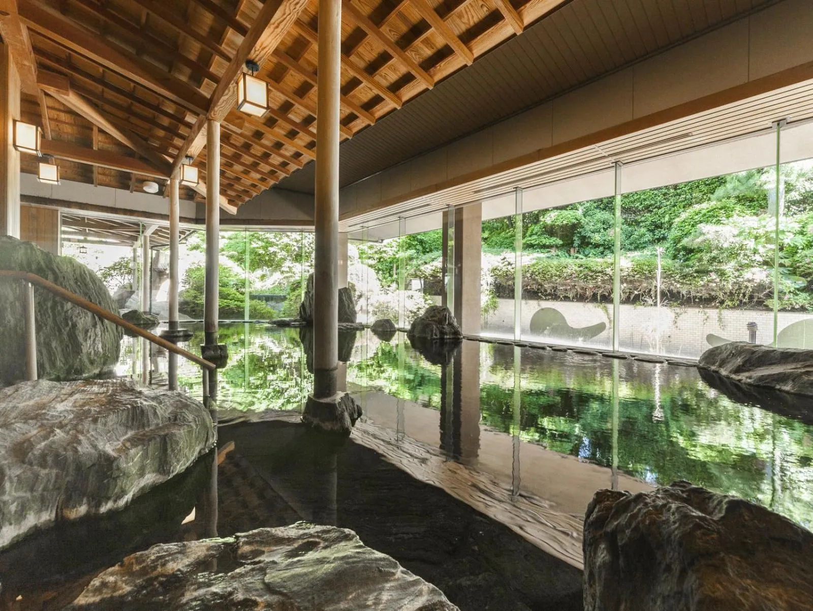 Hot Spring Bath in Hotel Gyokusen