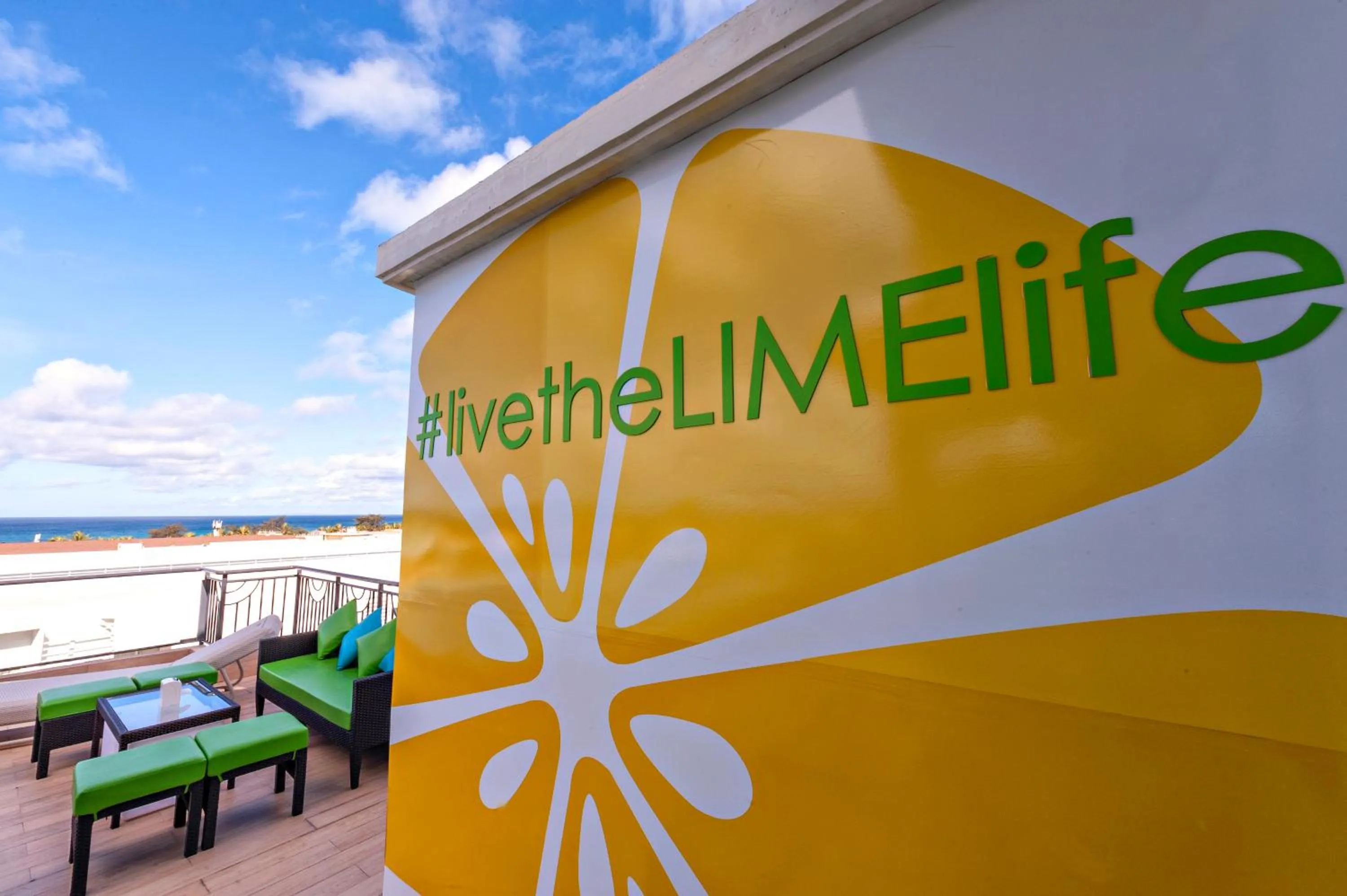 Day in Lime Hotel Boracay