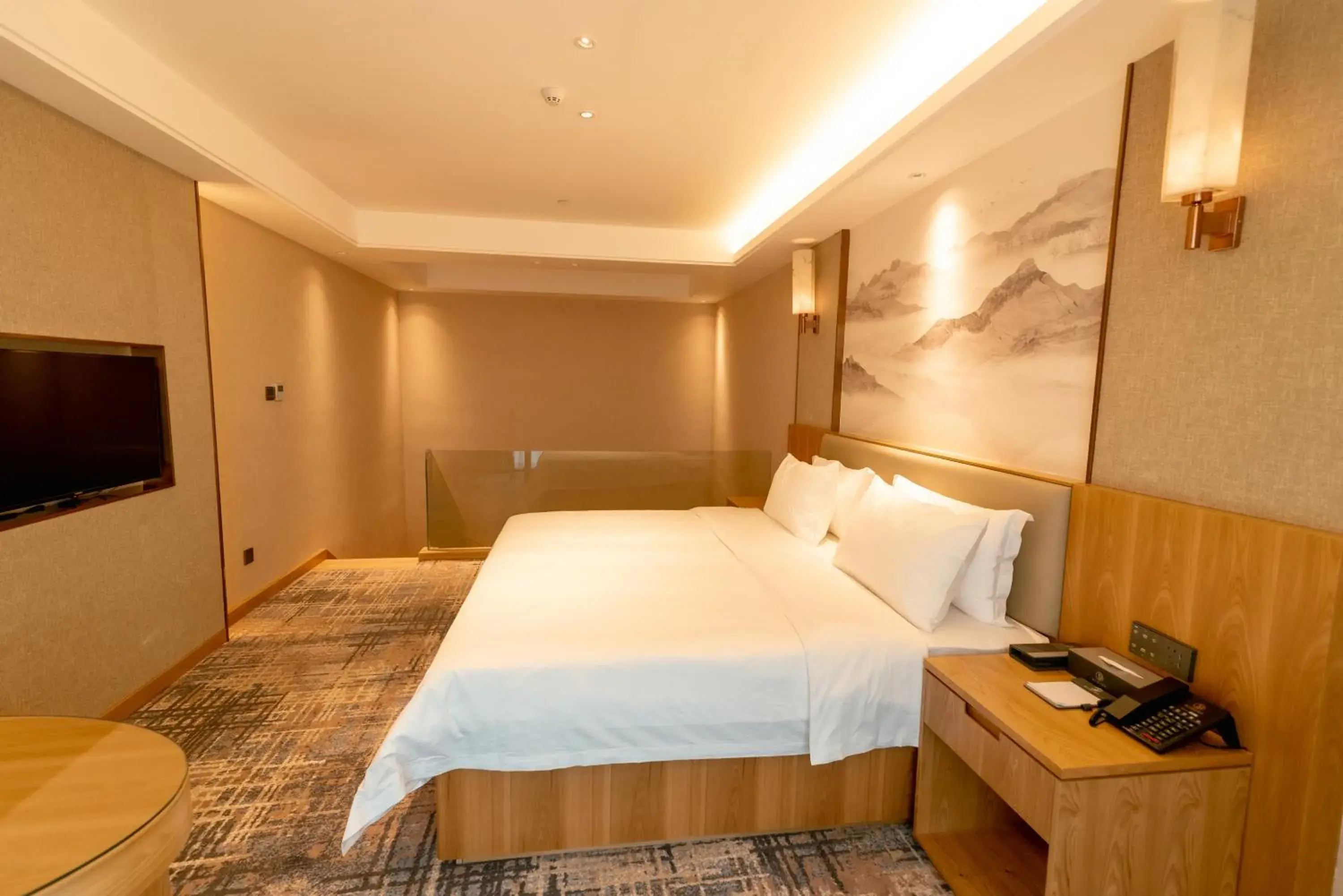 King Suite with Balcony in ShengDa International Hotel King Suite with Balcony in ShengDa International Hotel