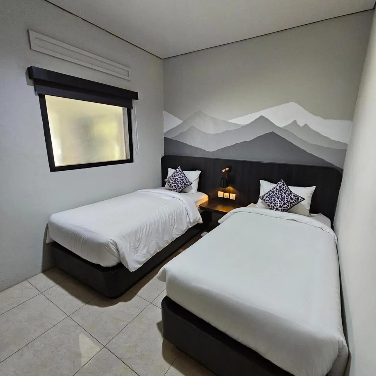 Bed in Airlangga Hotel