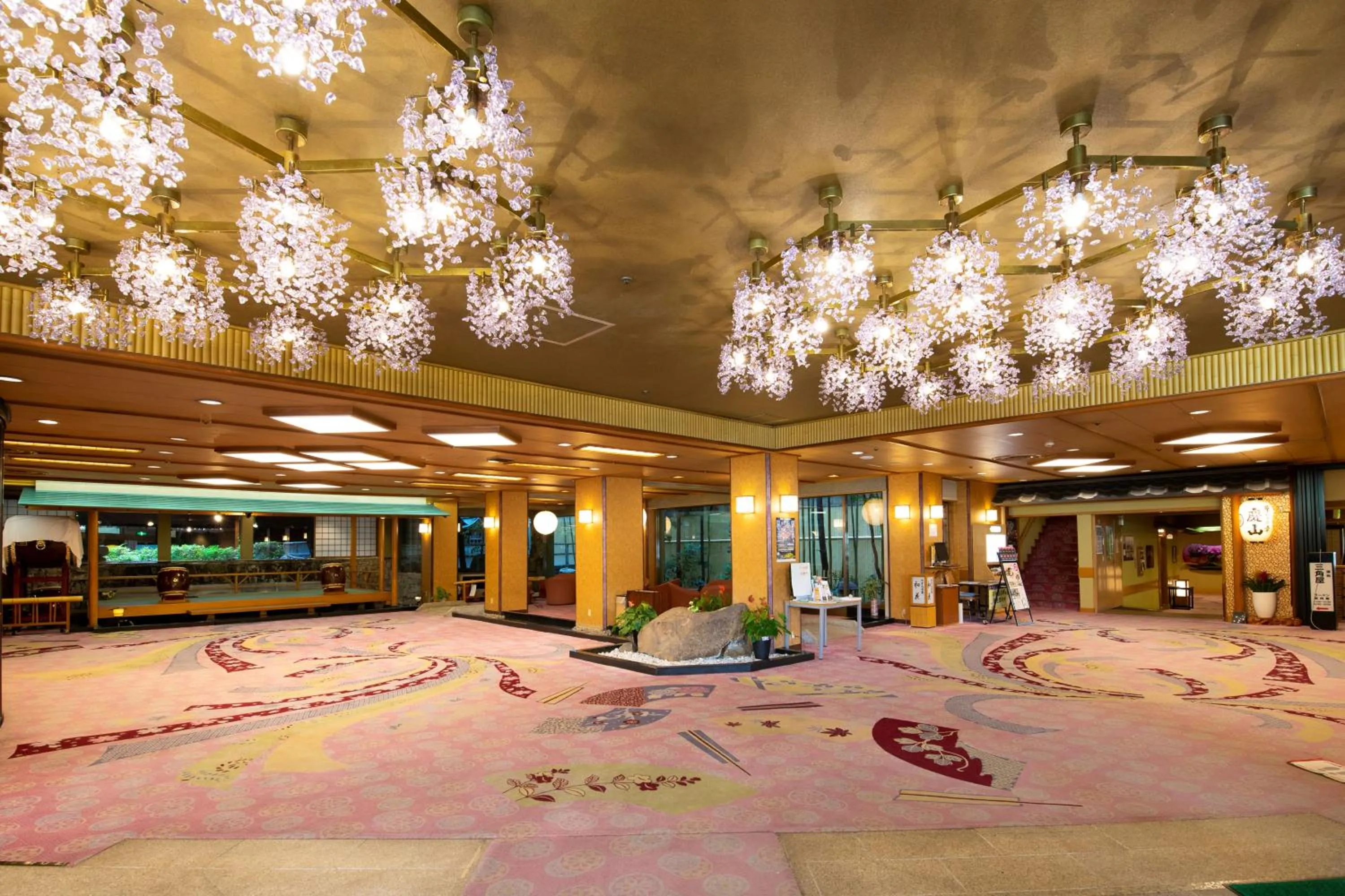 Lobby or reception in Mt Fuji Hanayagi no Sho Keizan