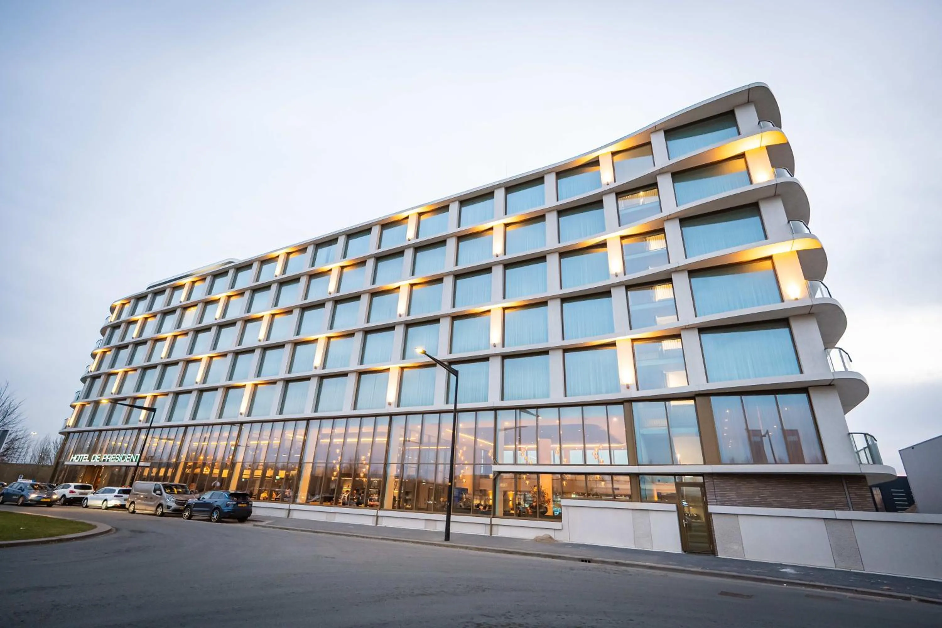 Property building in OZO Hotels De President Amsterdam Schiphol Airport