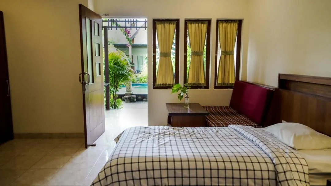 Seating area, Bed in The Janan Villa