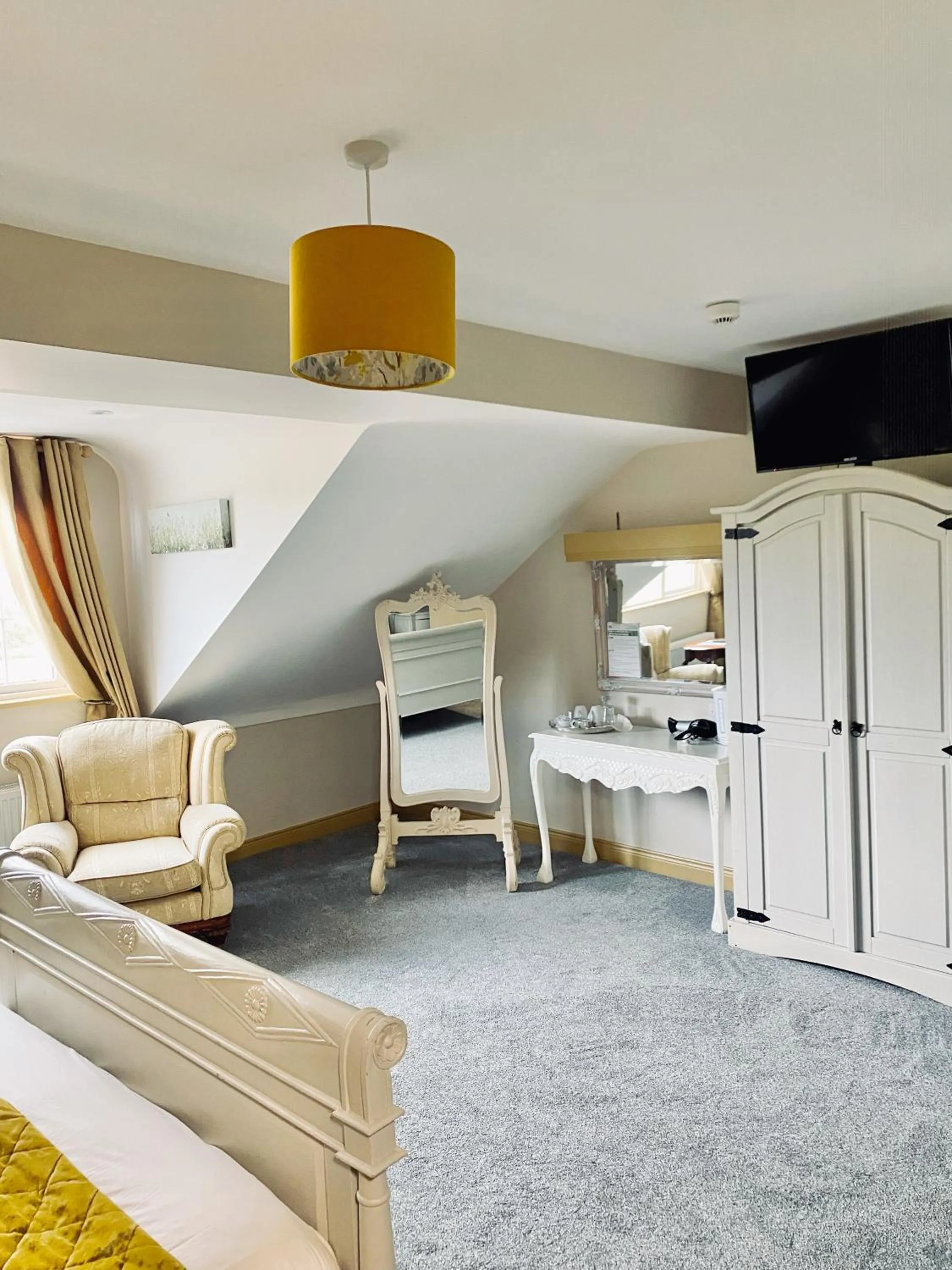 Bedroom in Dulrush Lodge Guest House, Restaurant and Self-Catering