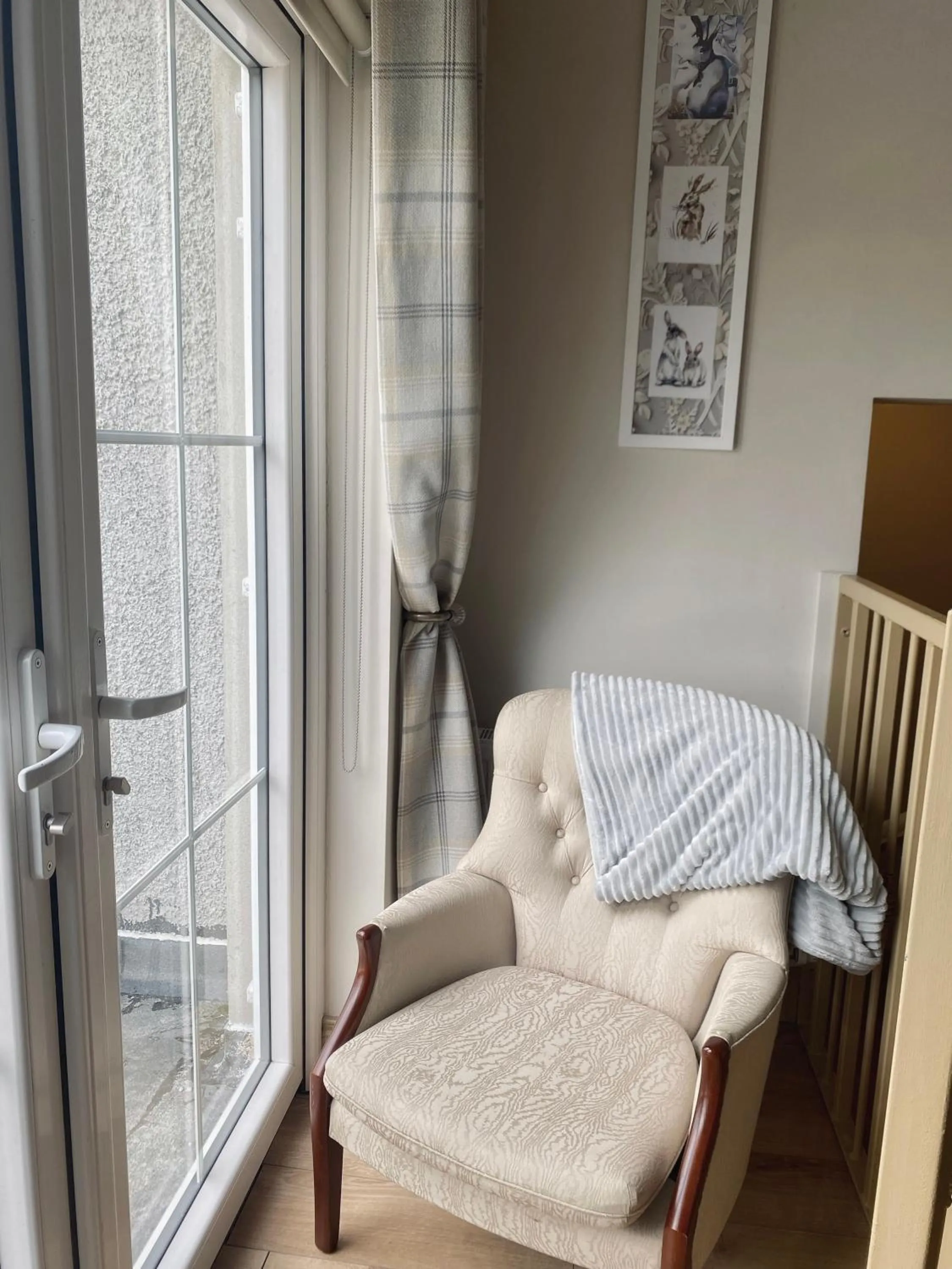 Decorative detail, Bed in Dulrush Lodge Guest House, Restaurant and Self-Catering