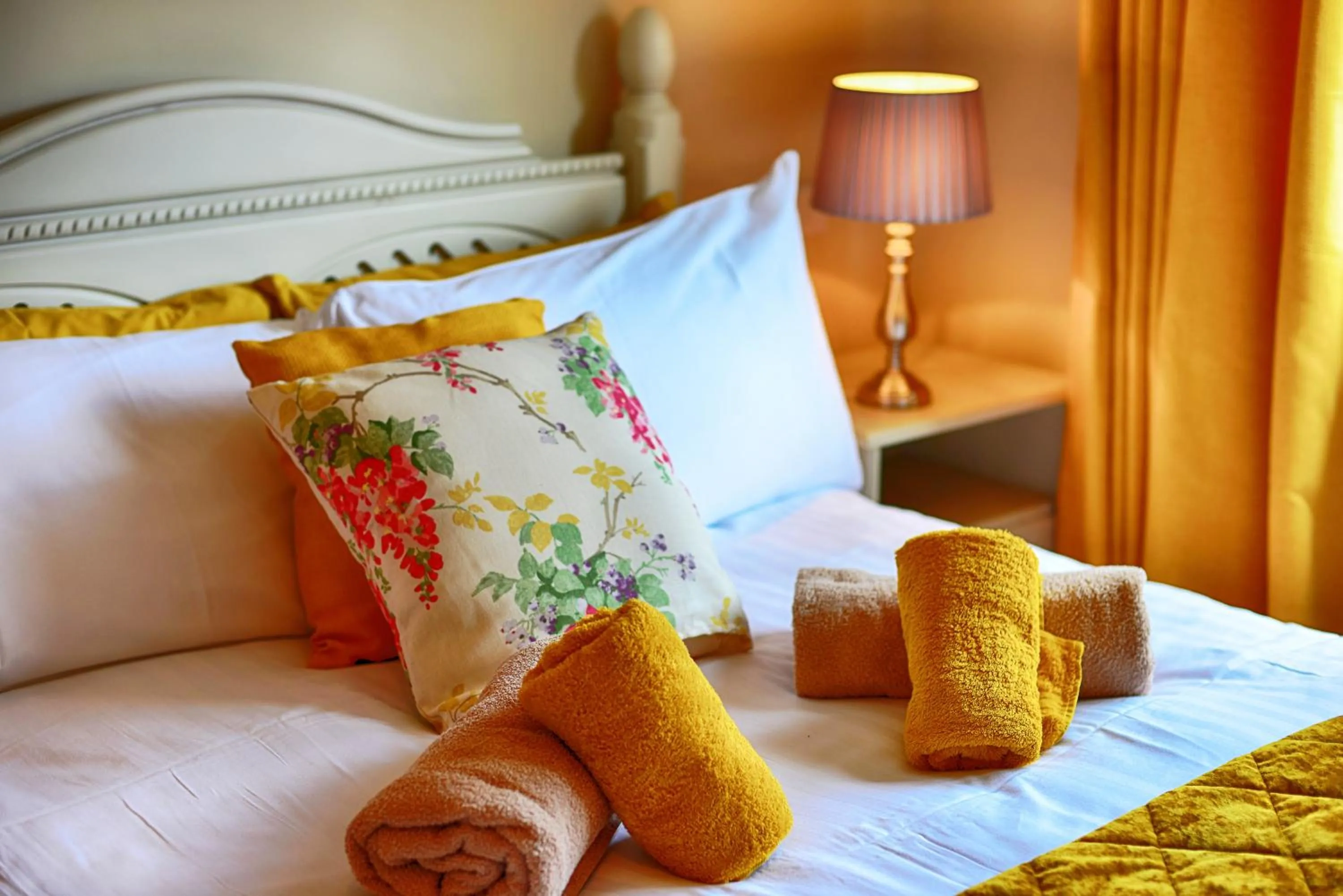 Bed in Dulrush Lodge Guest House, Restaurant and Self-Catering