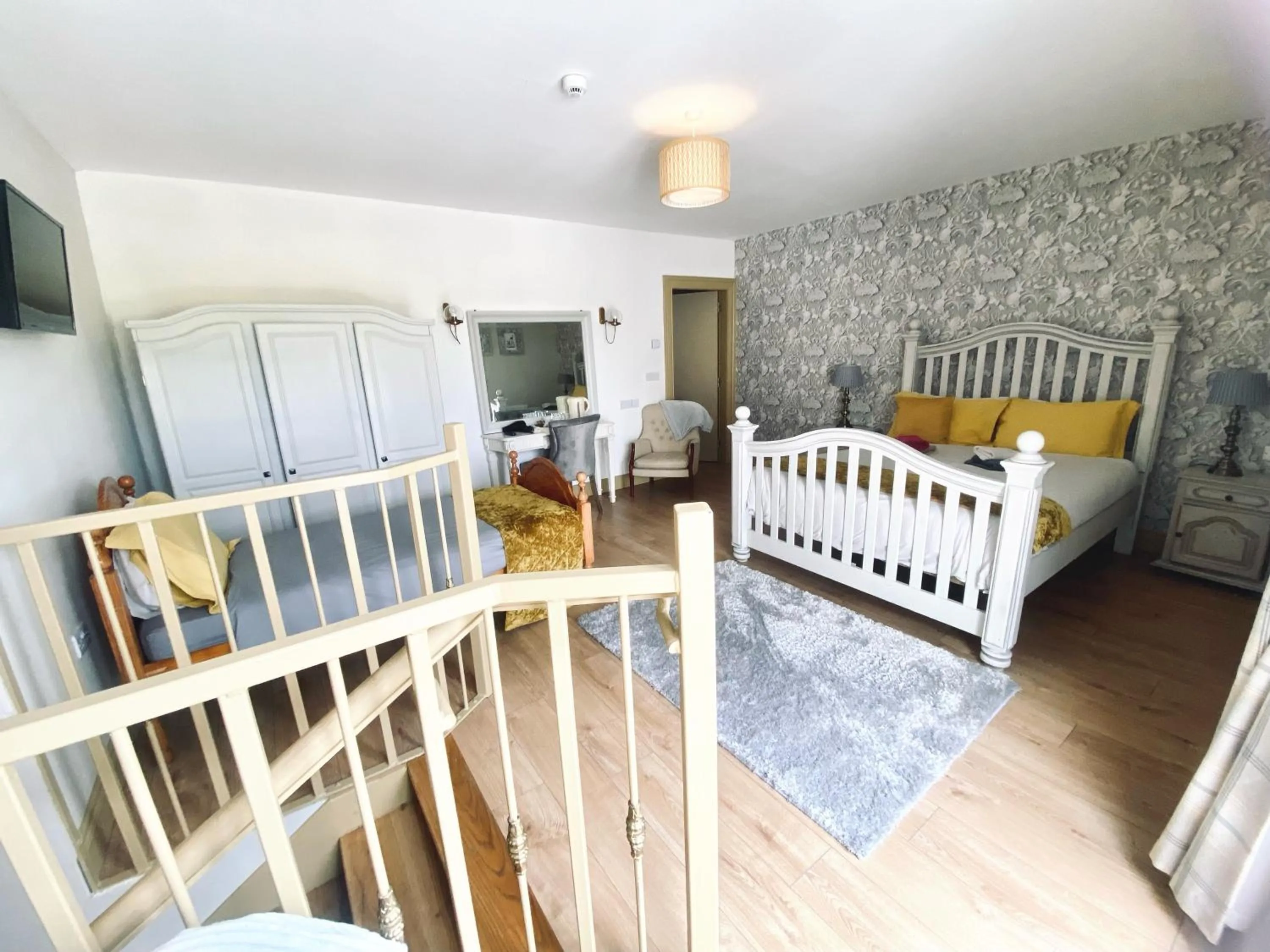 Bed in Dulrush Lodge Guest House, Restaurant and Self-Catering