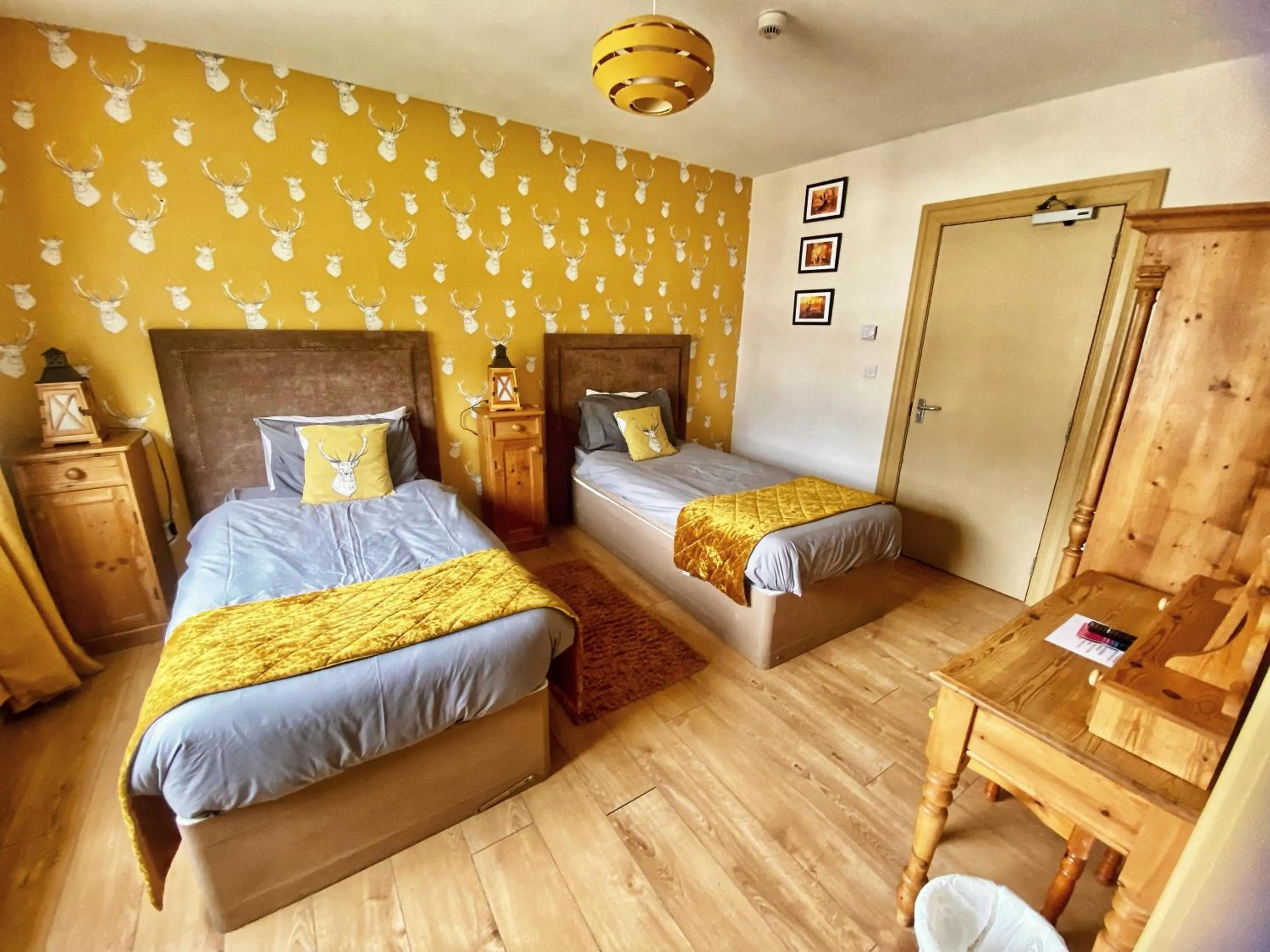 Bed in Dulrush Lodge Guest House, Restaurant and Self-Catering