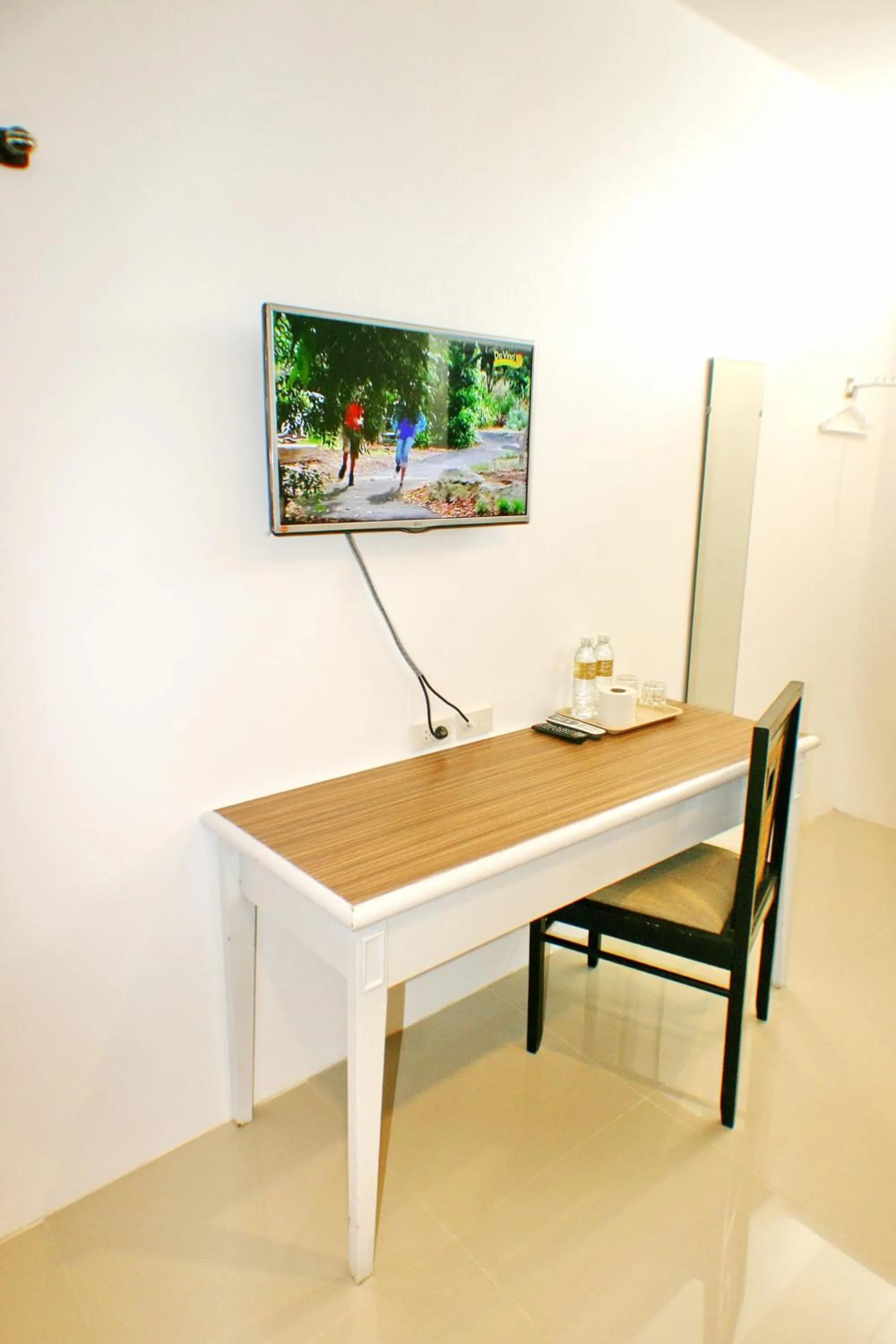 TV and multimedia in Non Du Lay Guesthouse